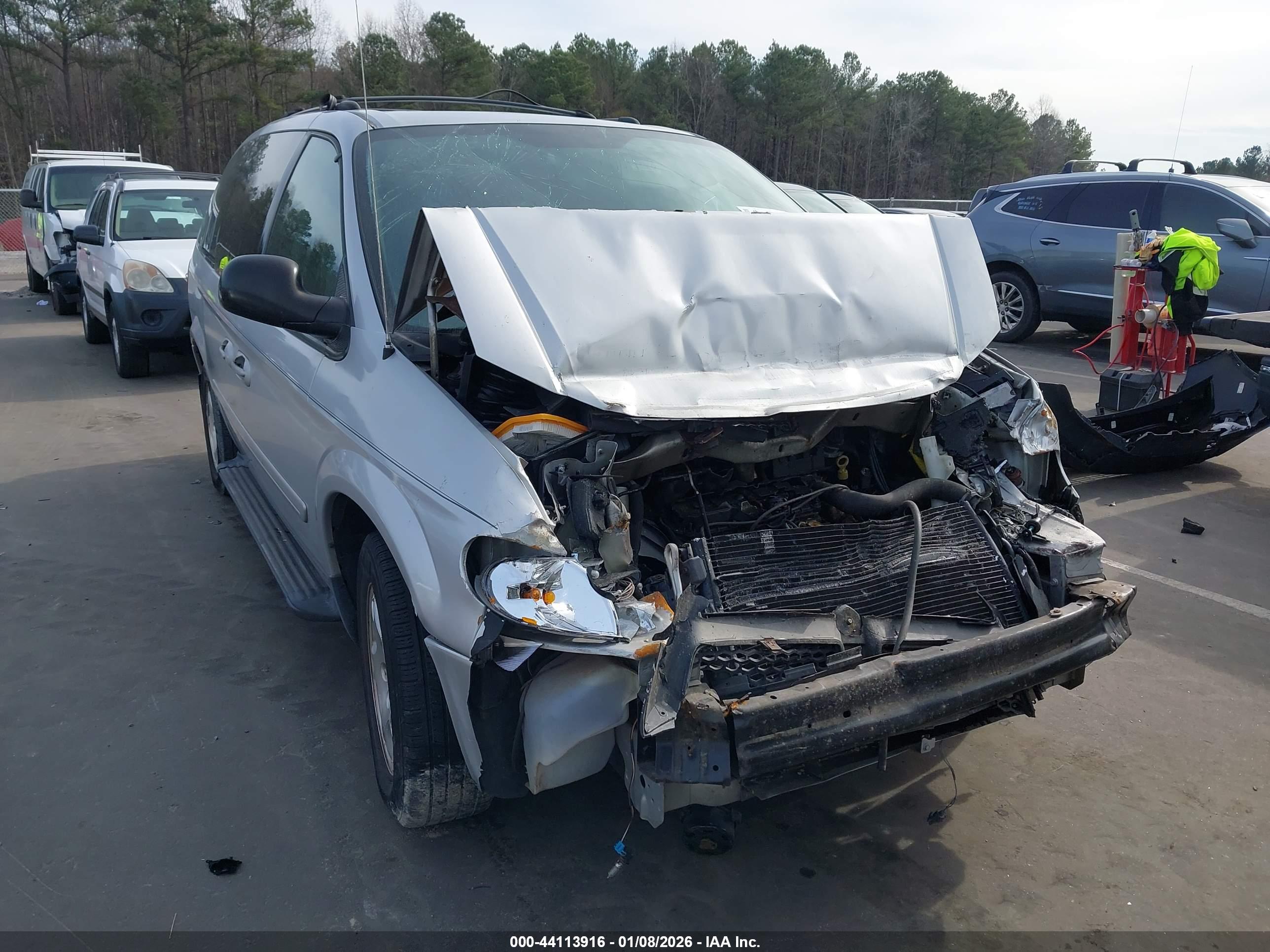 DODGE GRAND image 6