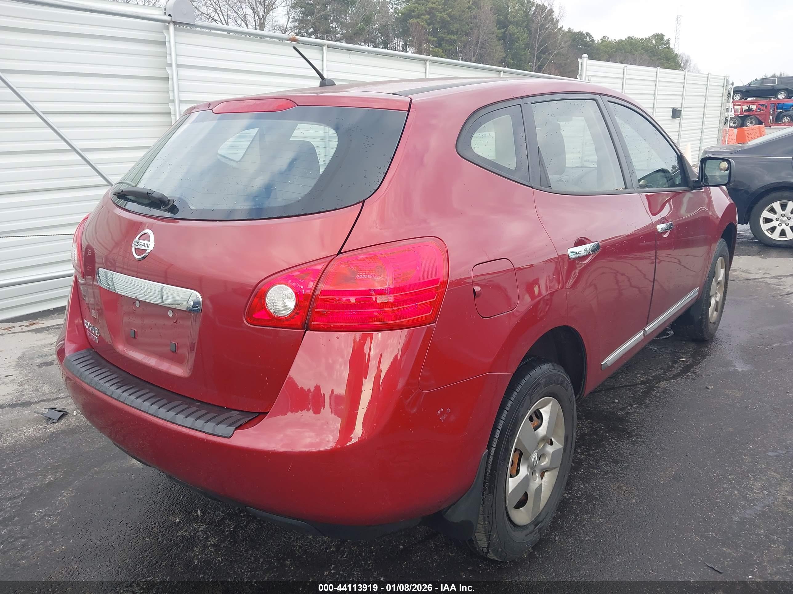 NISSAN ROGUE image 4
