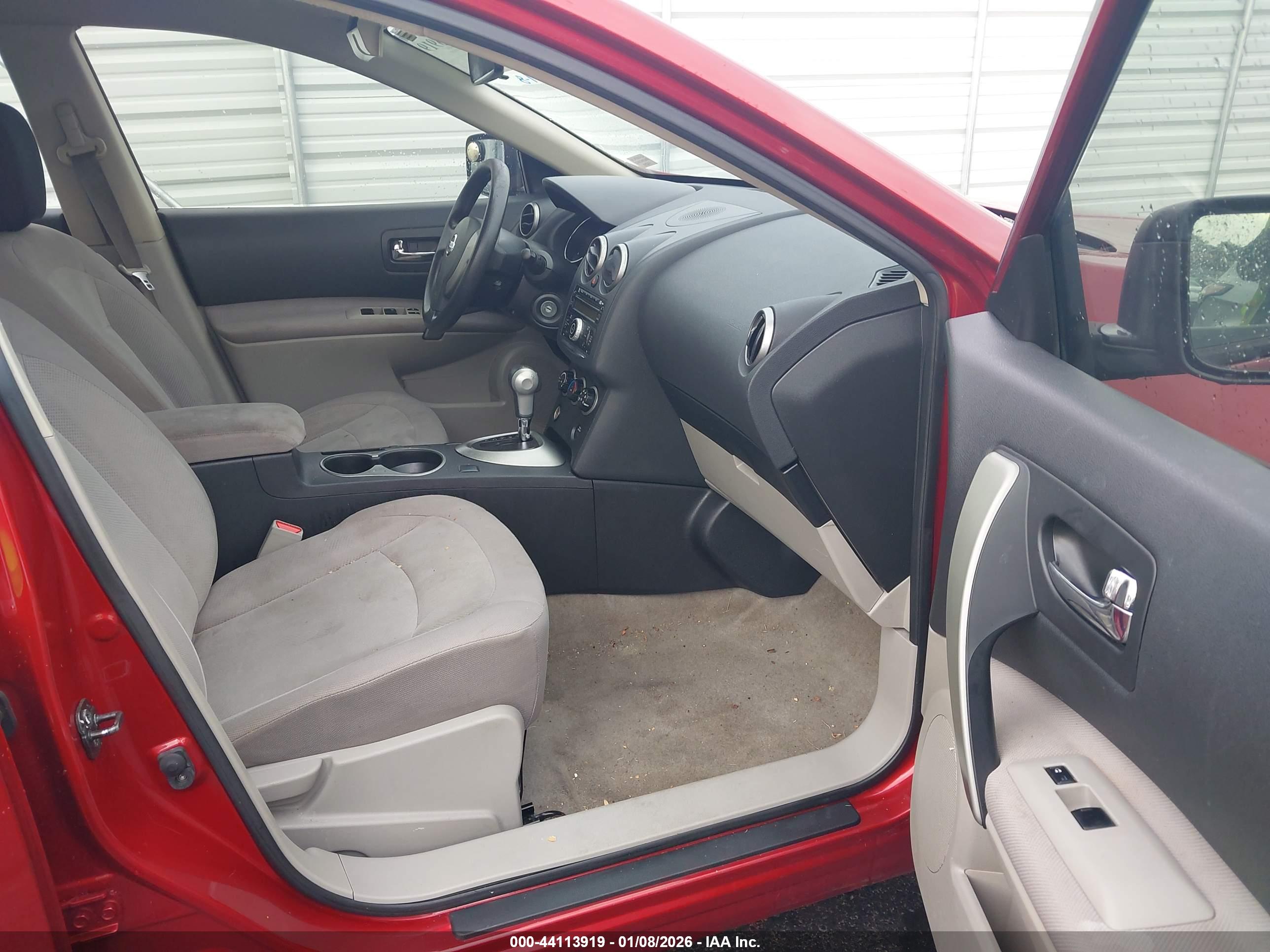 NISSAN ROGUE image 5