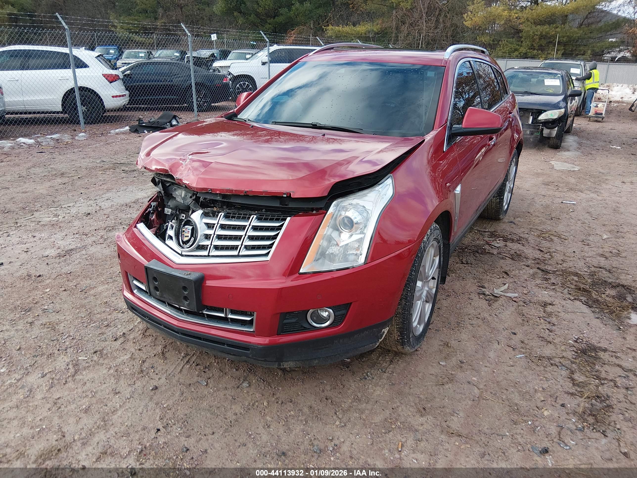 CADILLAC SRX image 2