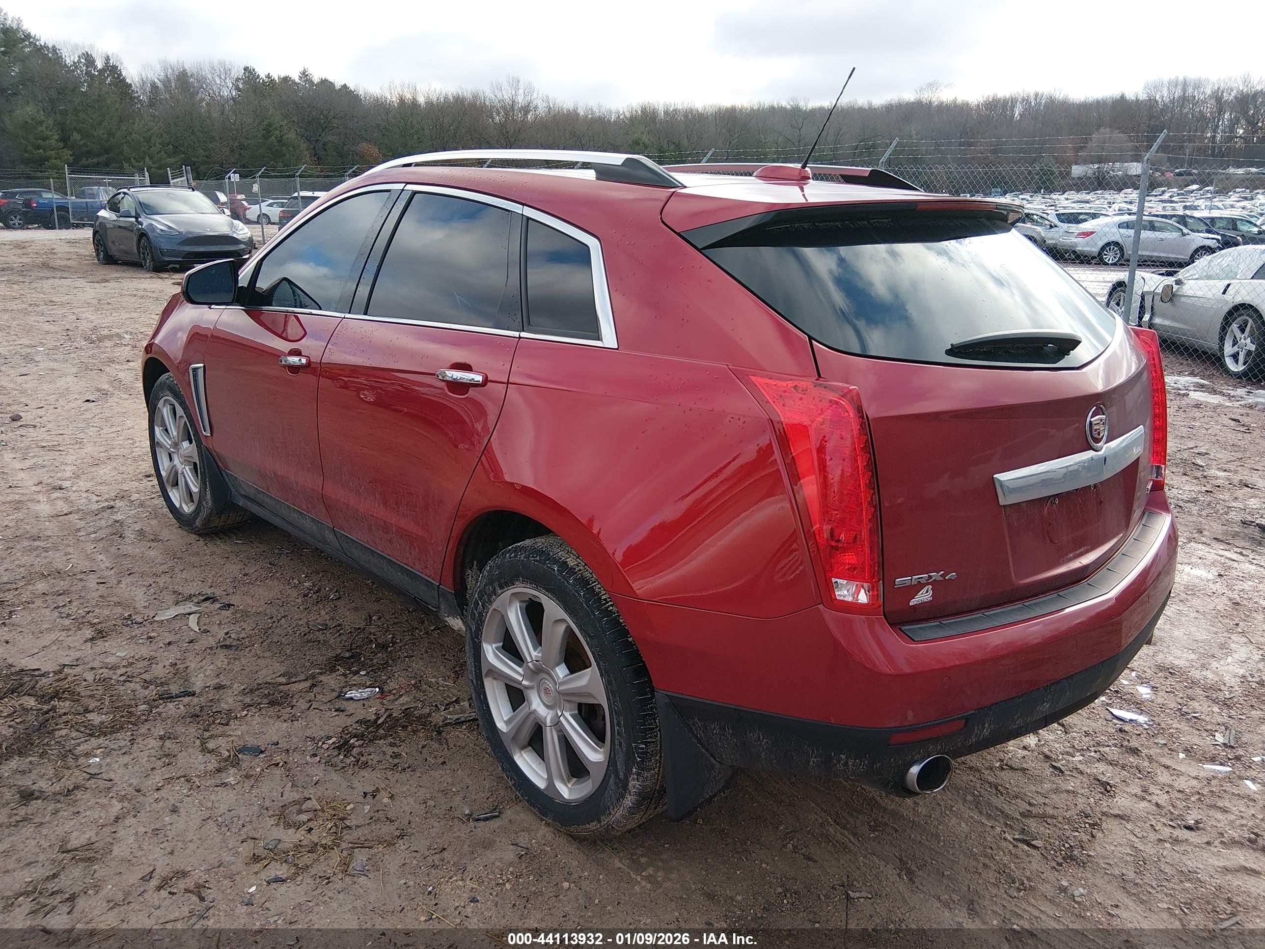 CADILLAC SRX image 3