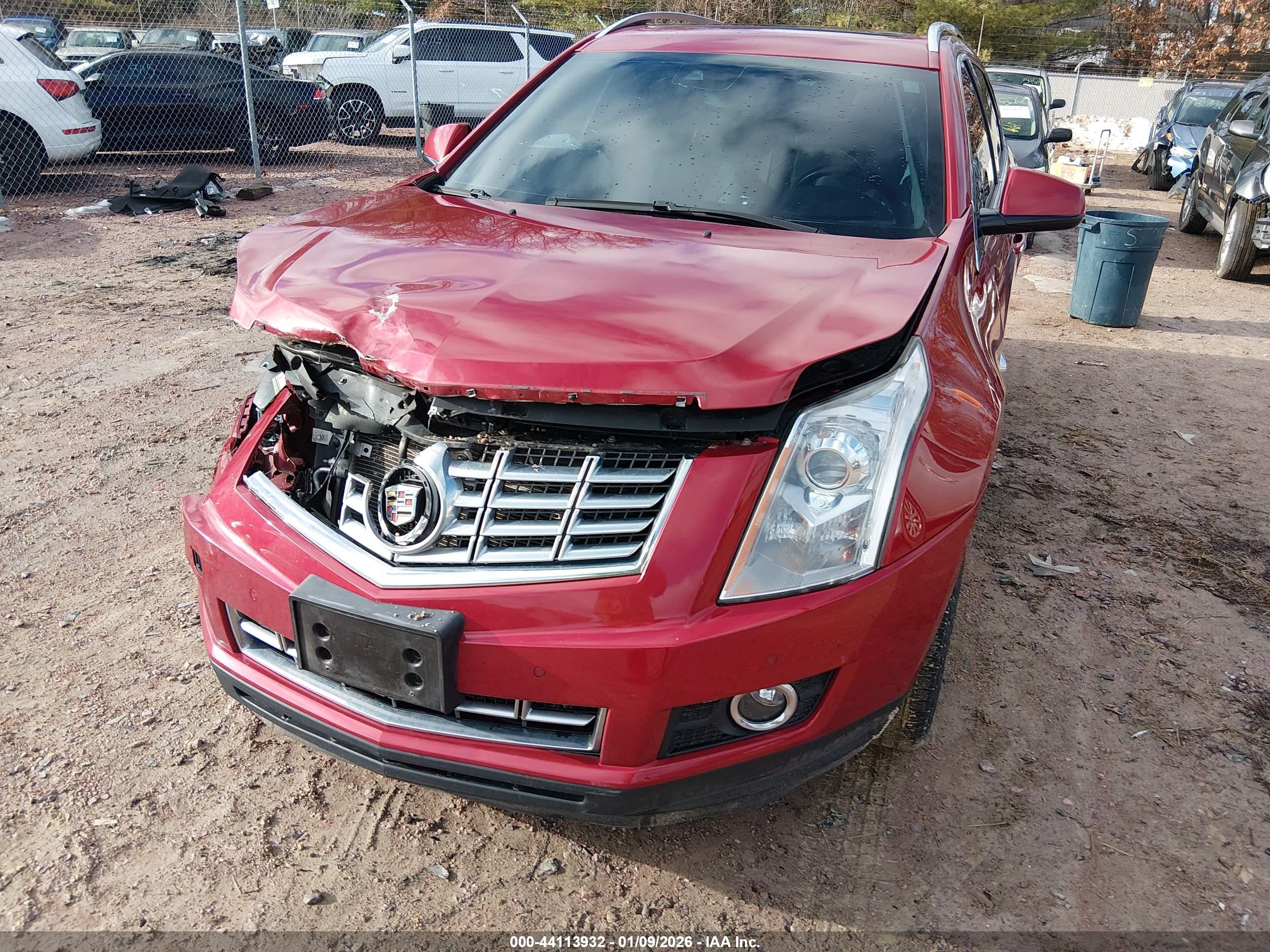 CADILLAC SRX image 6