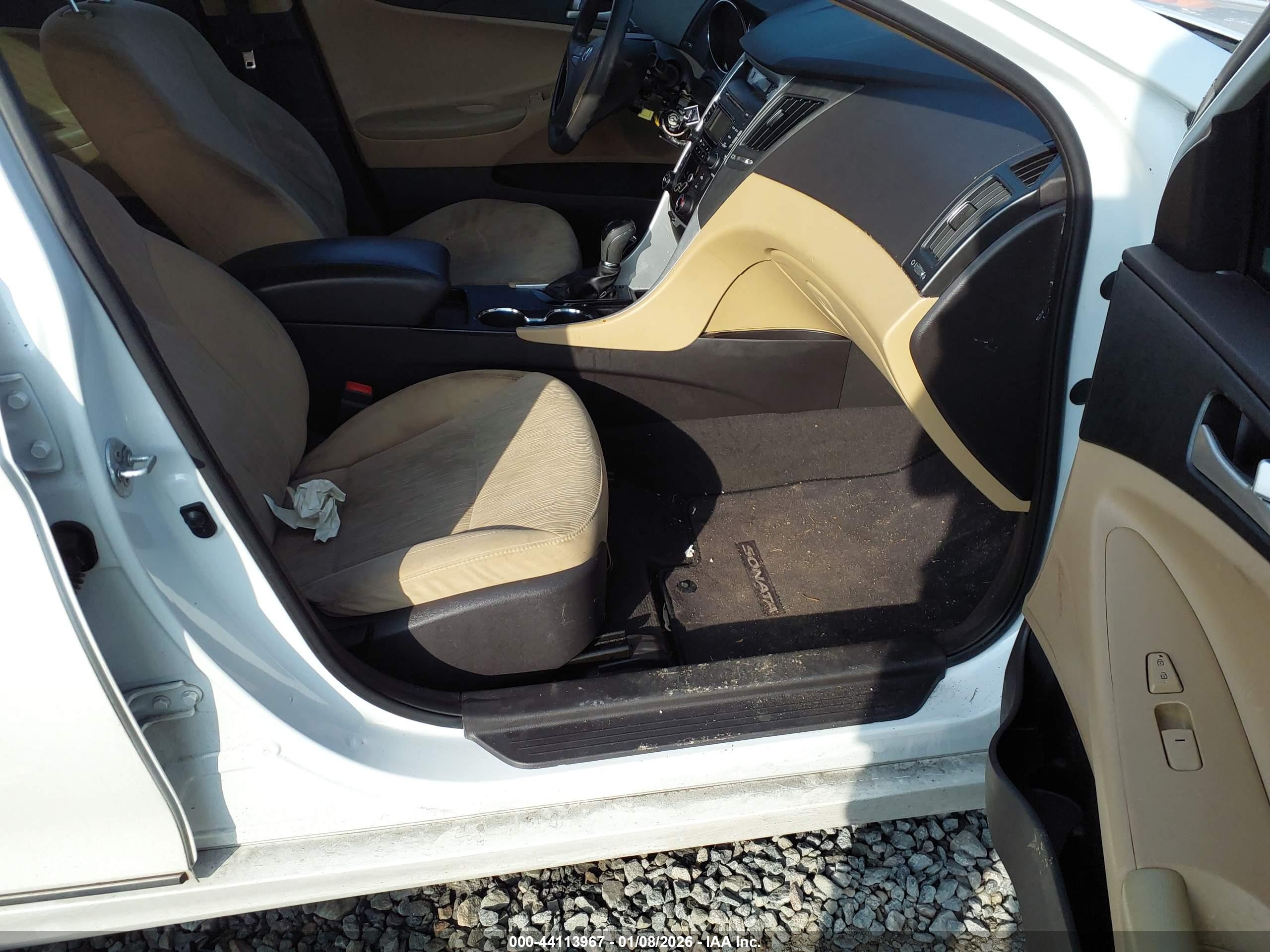 HYUNDAI SONATA image 5