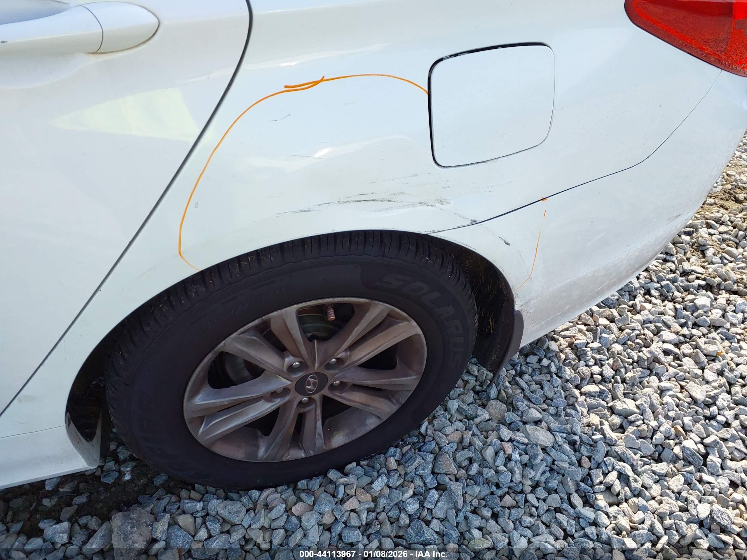 HYUNDAI SONATA image 6