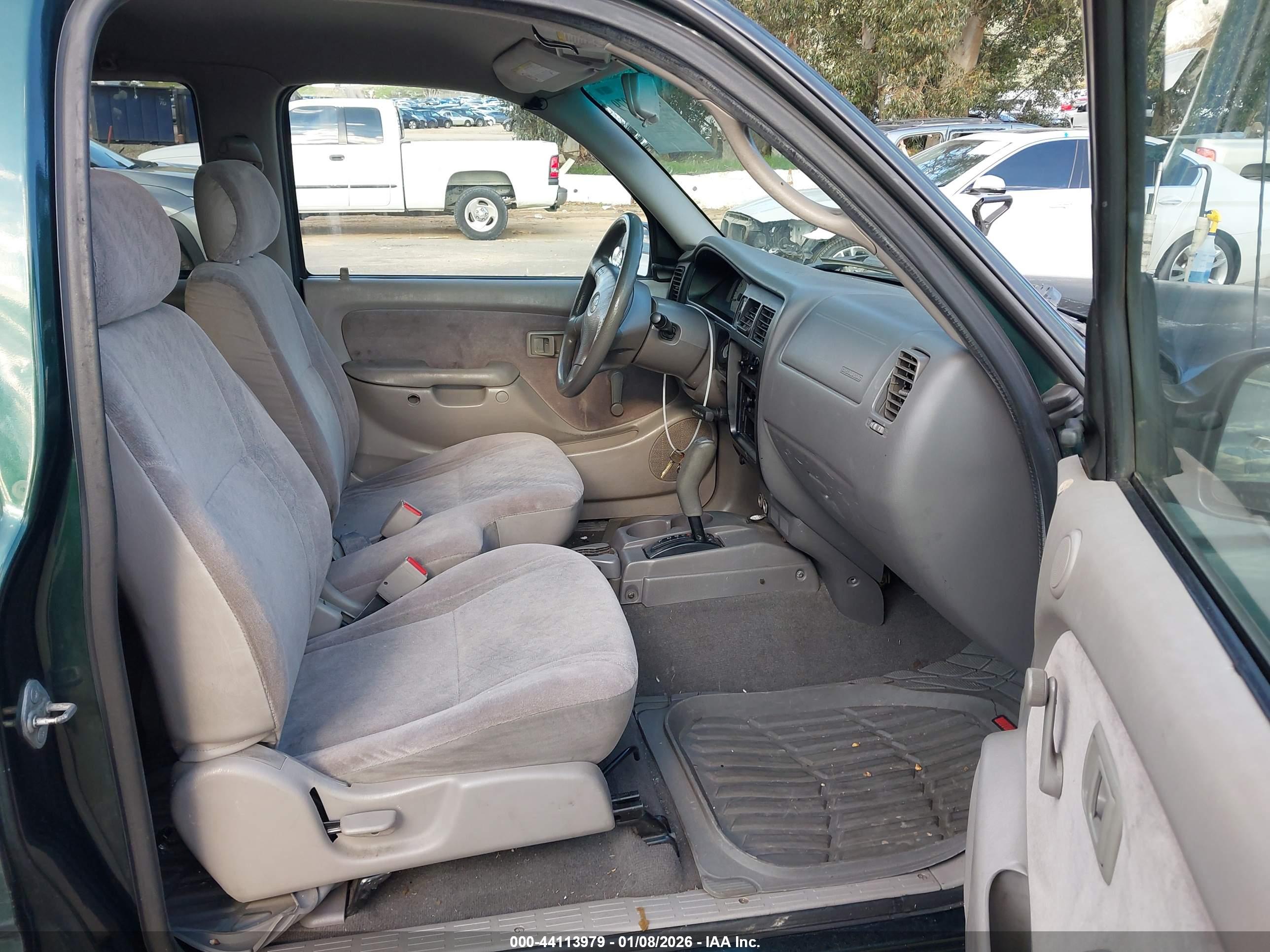 TOYOTA TACOMA image 5