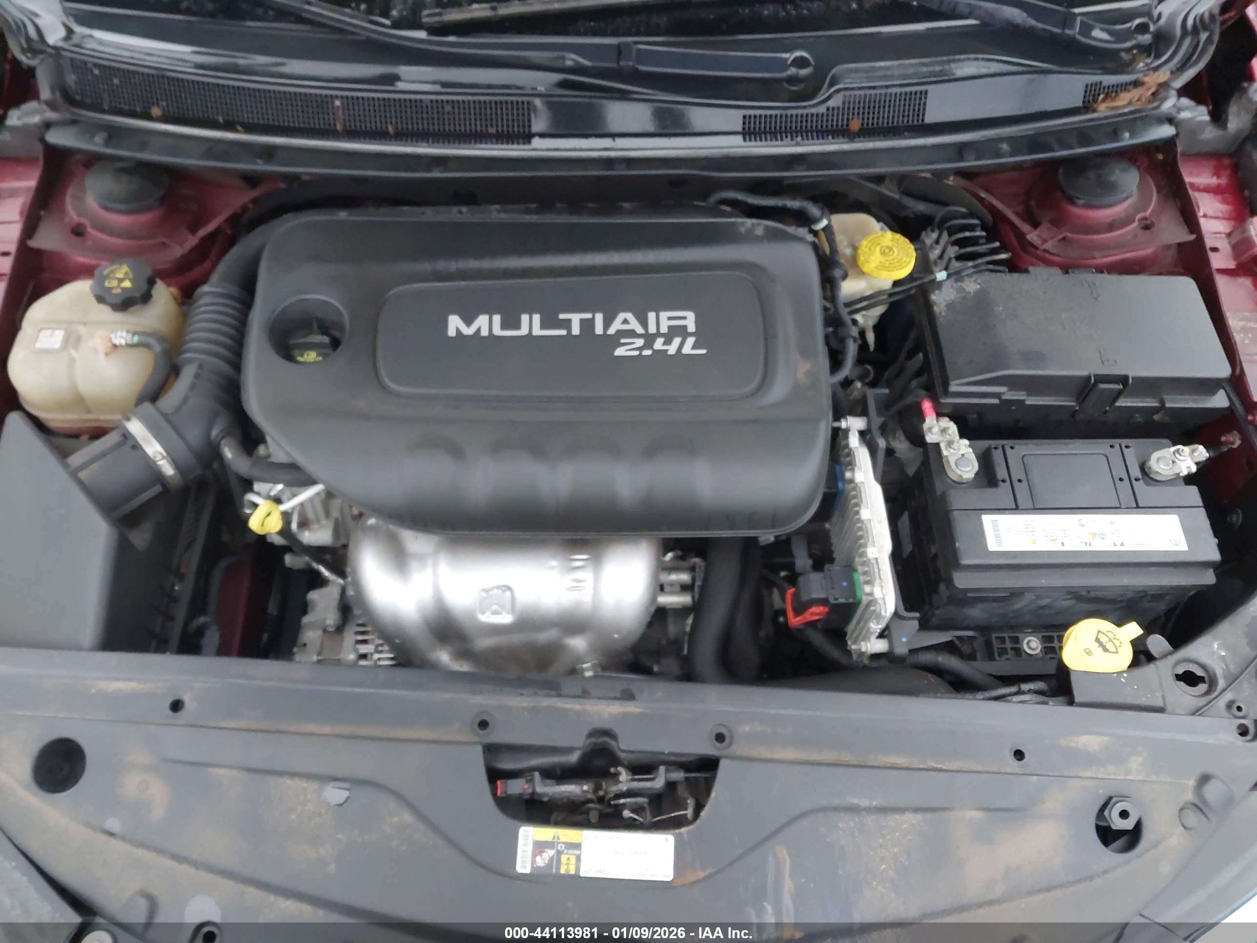 CHRYSLER 200 image 10