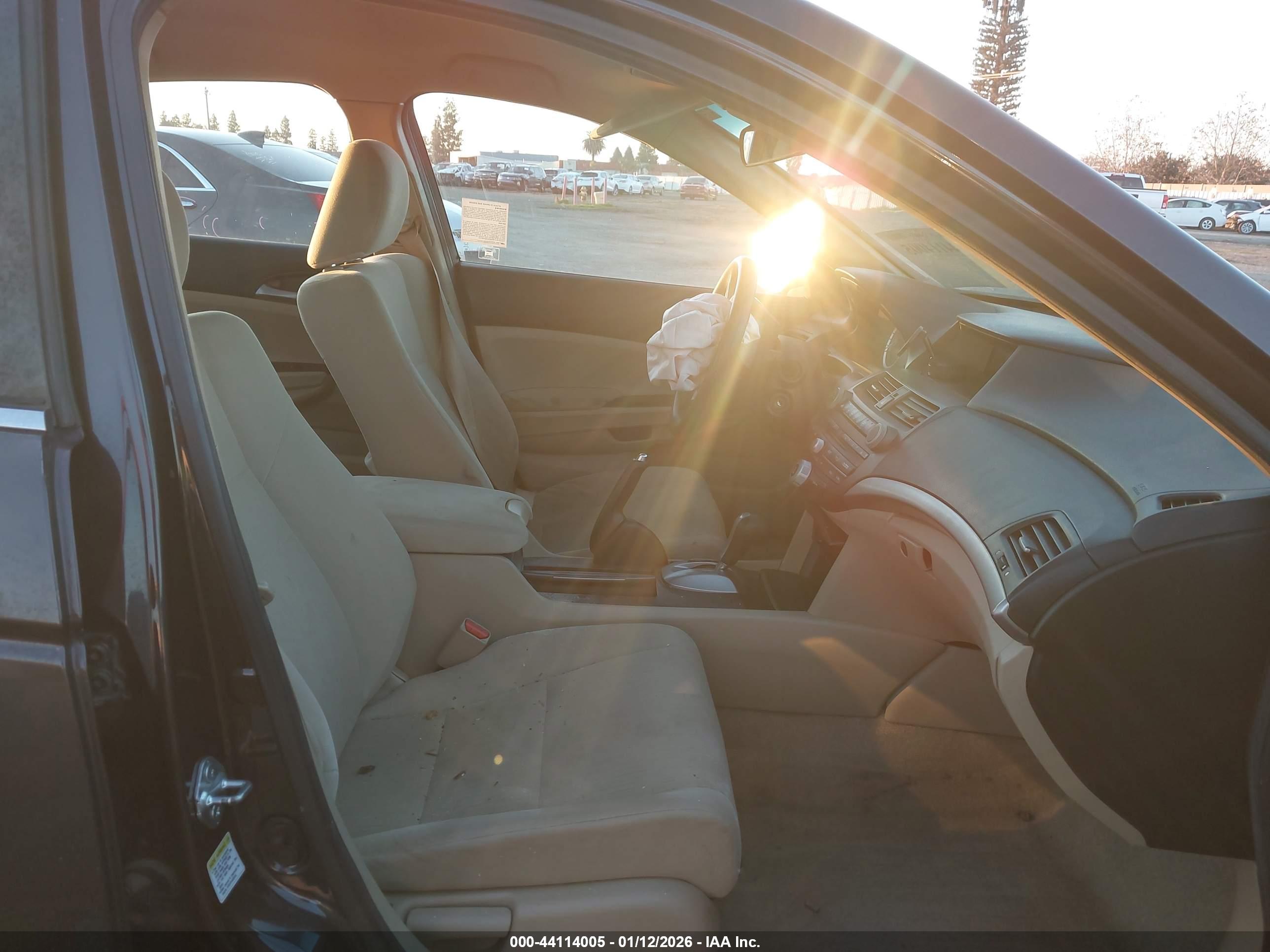 HONDA ACCORD image 5