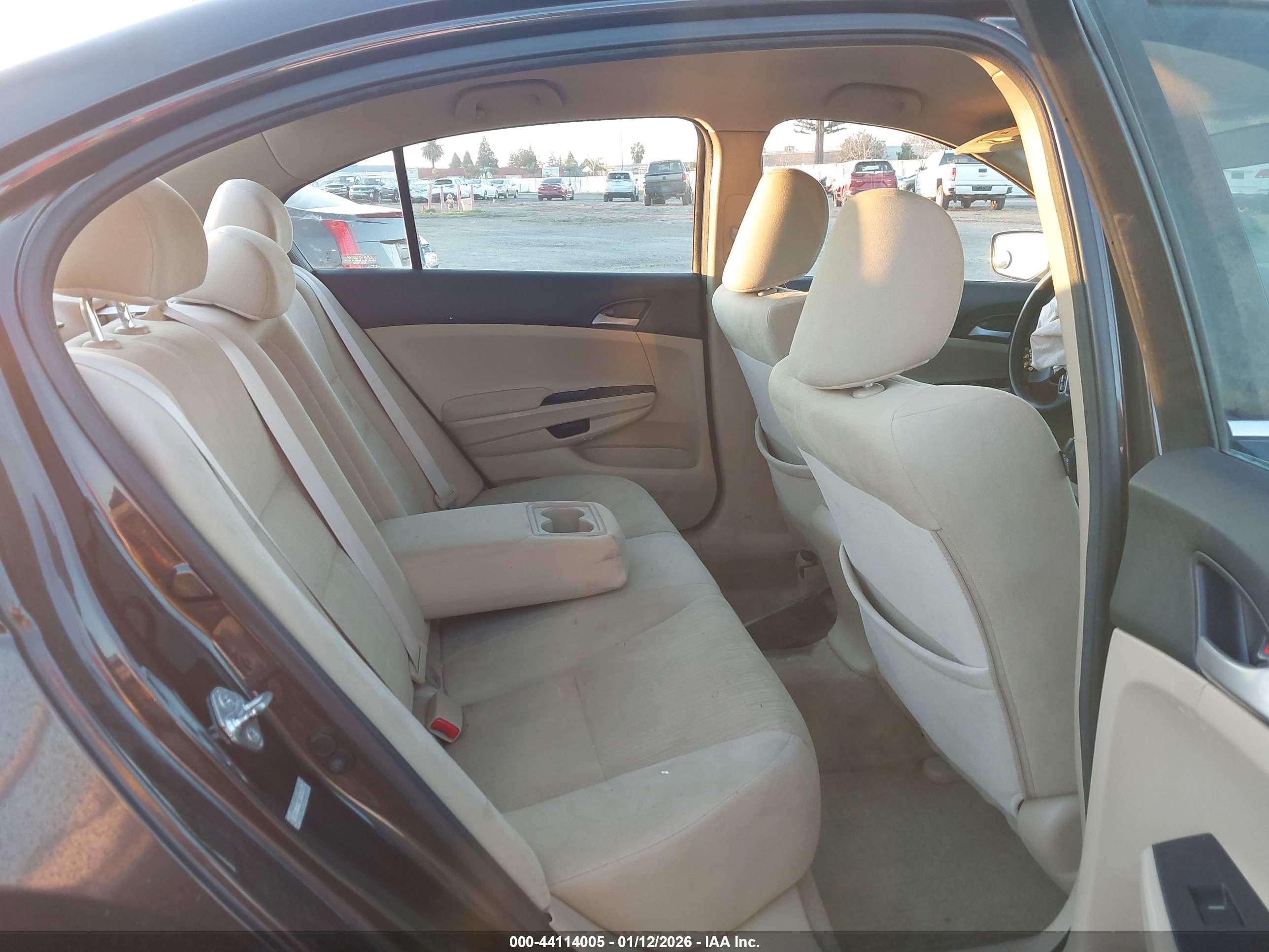 HONDA ACCORD image 8