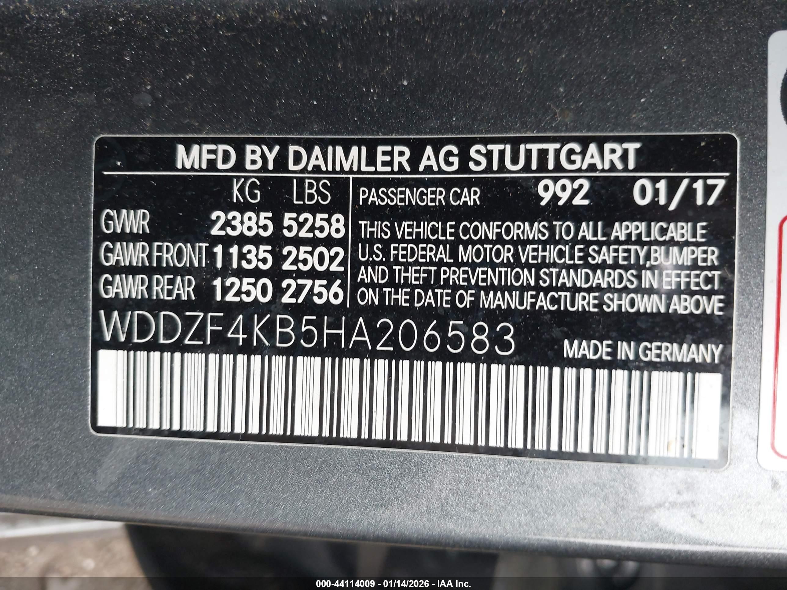 MERCEDES-BENZ E image 9