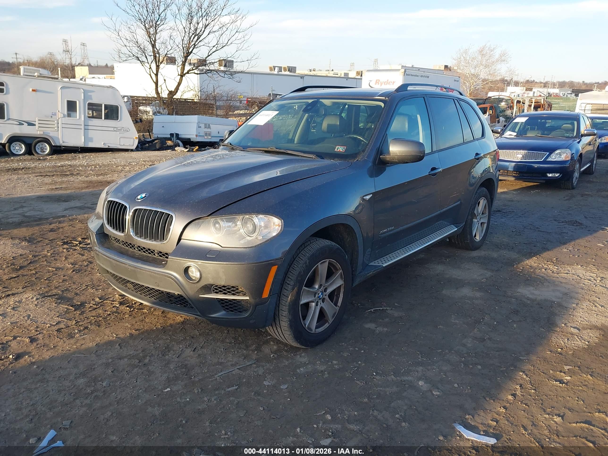 BMW X5 image 2