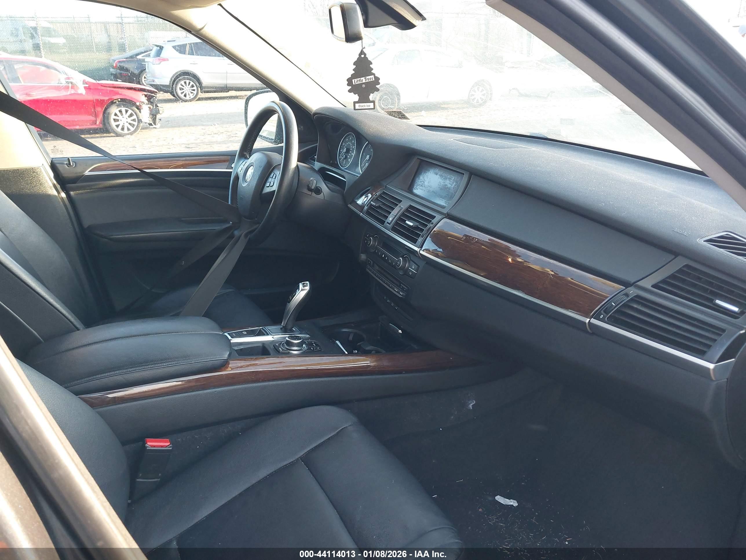 BMW X5 image 5