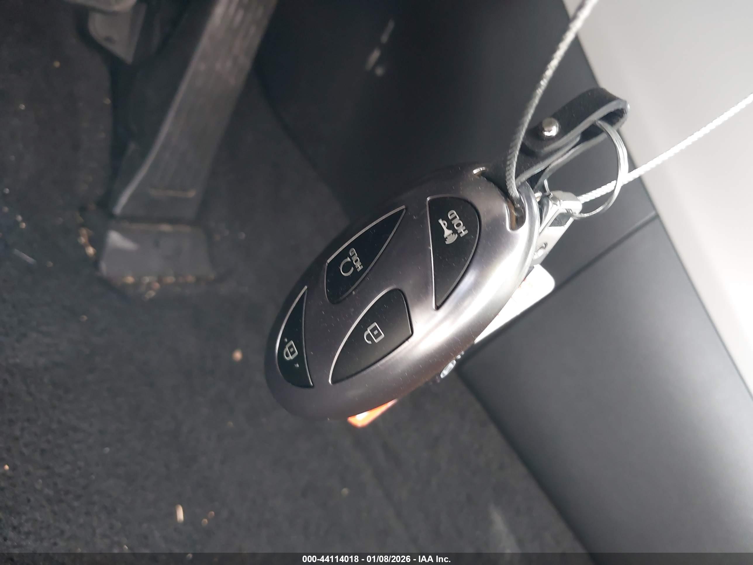 HYUNDAI TUCSON image 11
