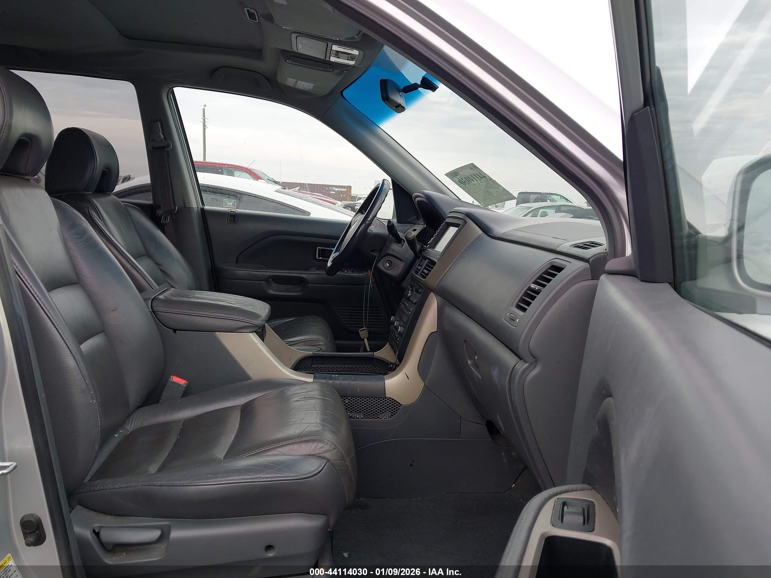 HONDA PILOT image 5