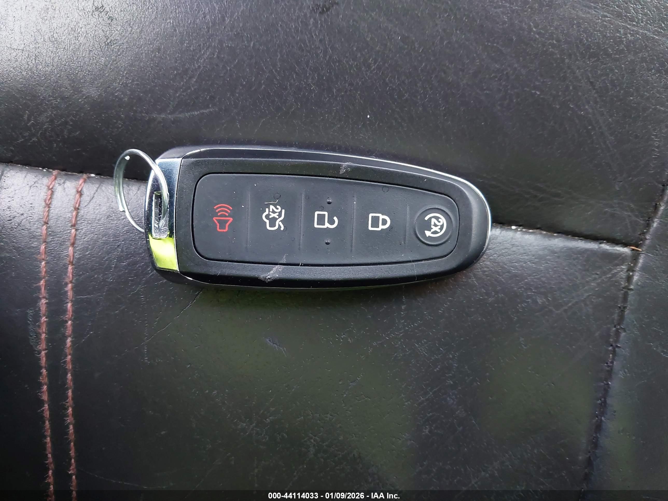 FORD EDGE image 11