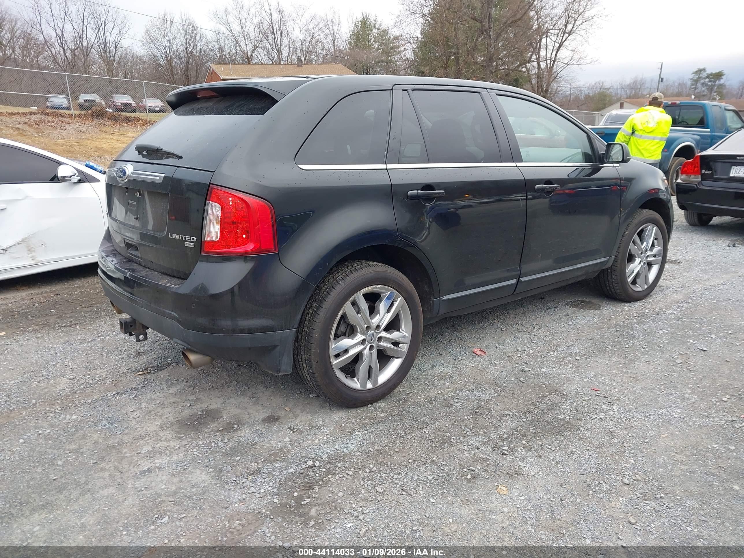 FORD EDGE image 4