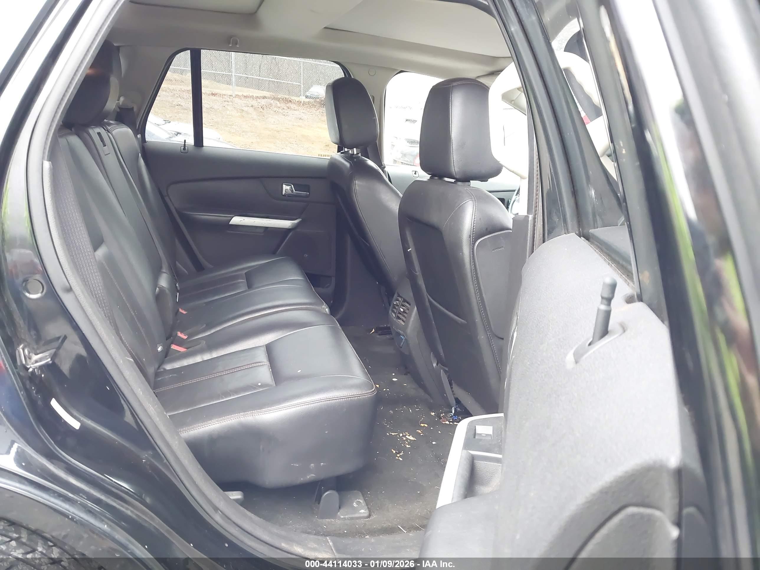 FORD EDGE image 8
