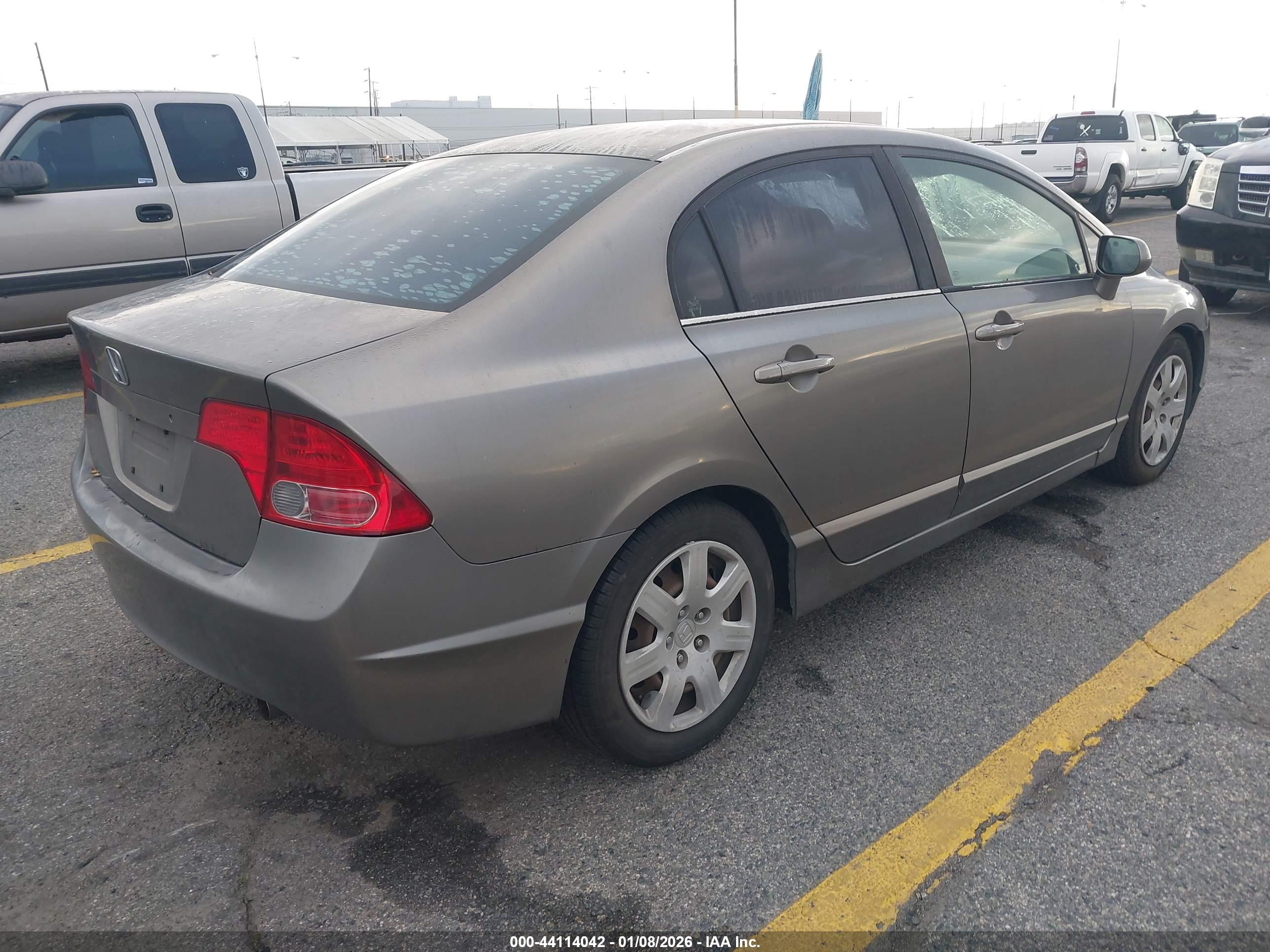 HONDA CIVIC image 4