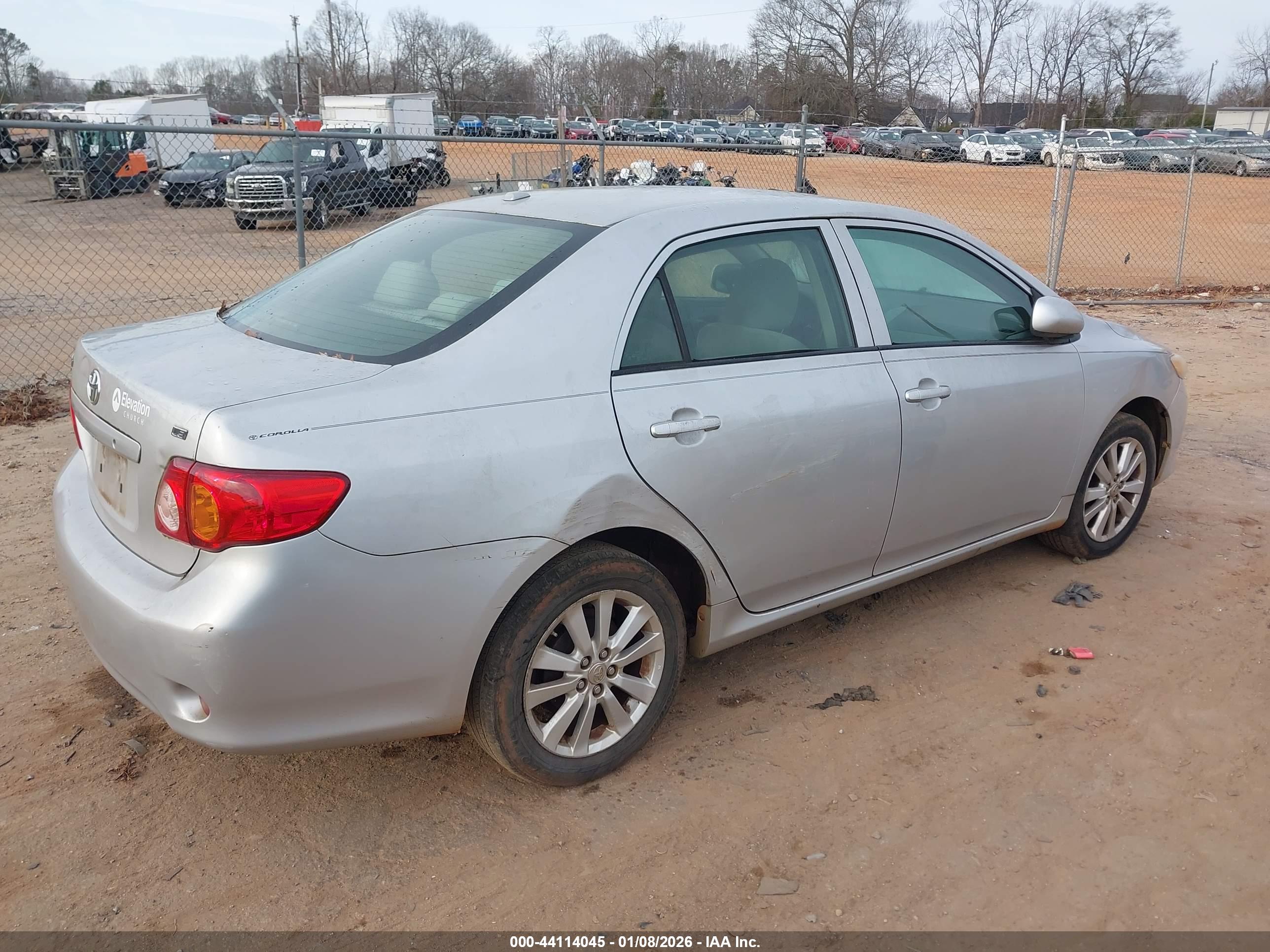 TOYOTA COROLLA image 4