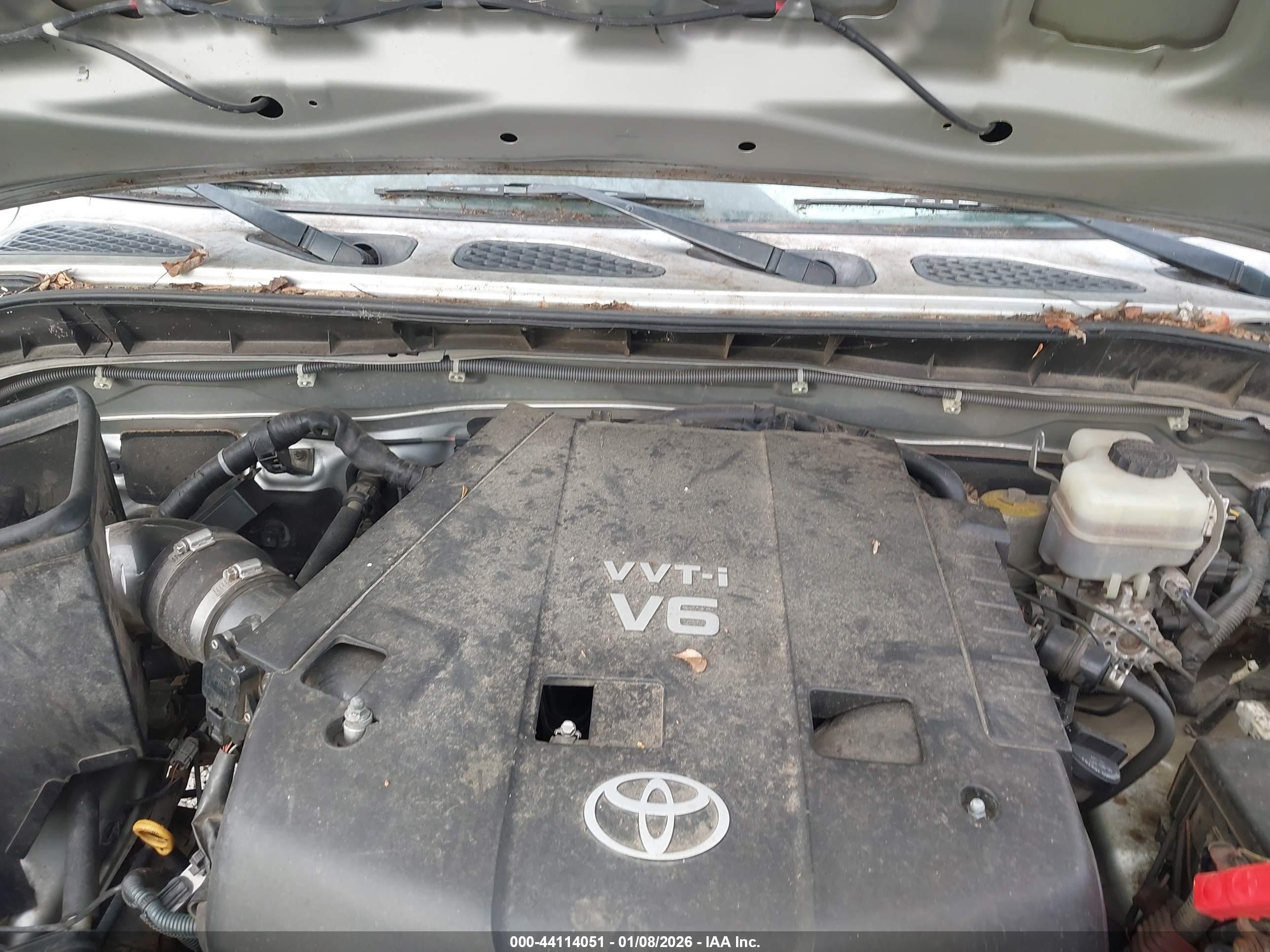 TOYOTA FJ image 10