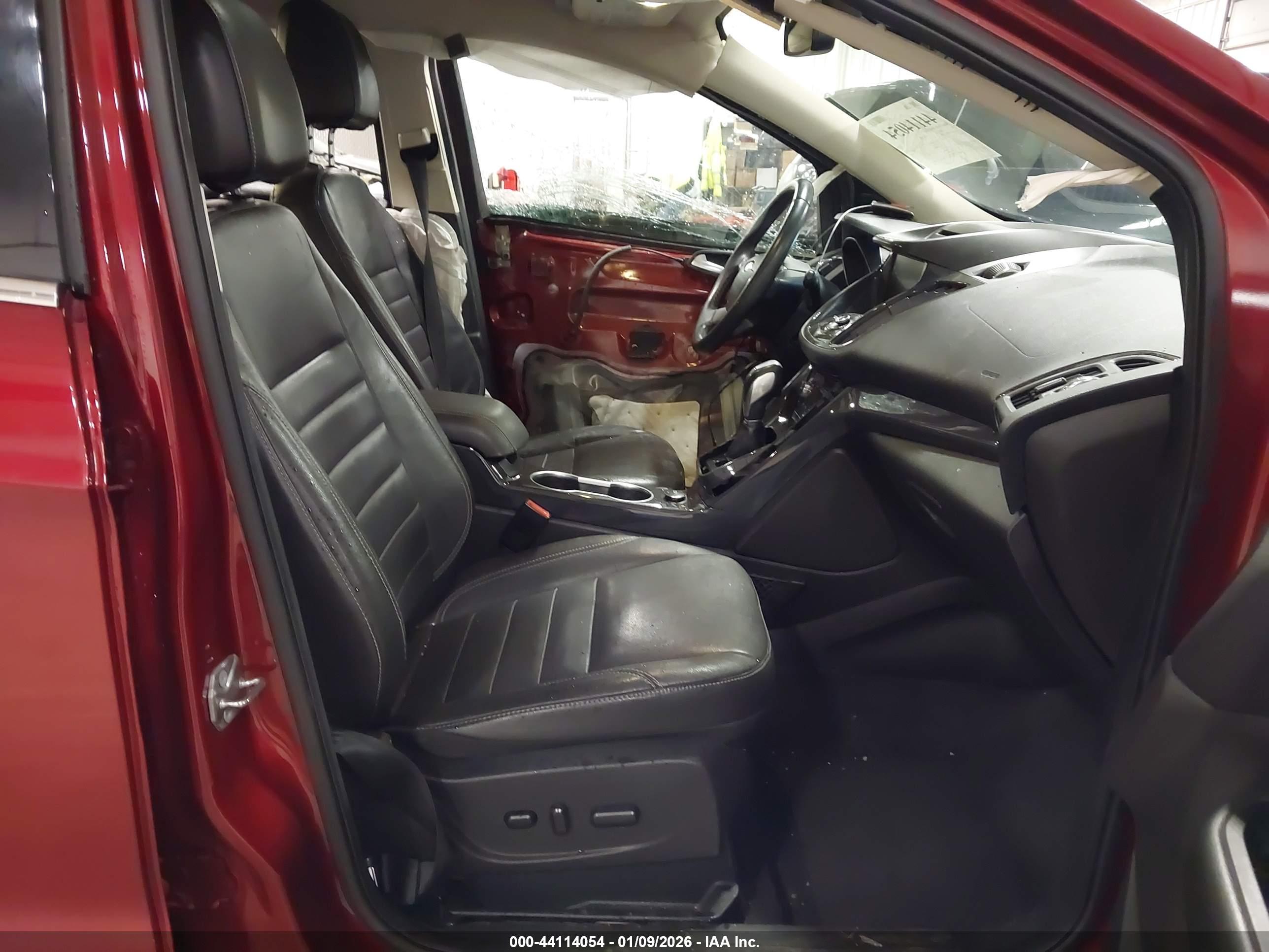 FORD ESCAPE image 5