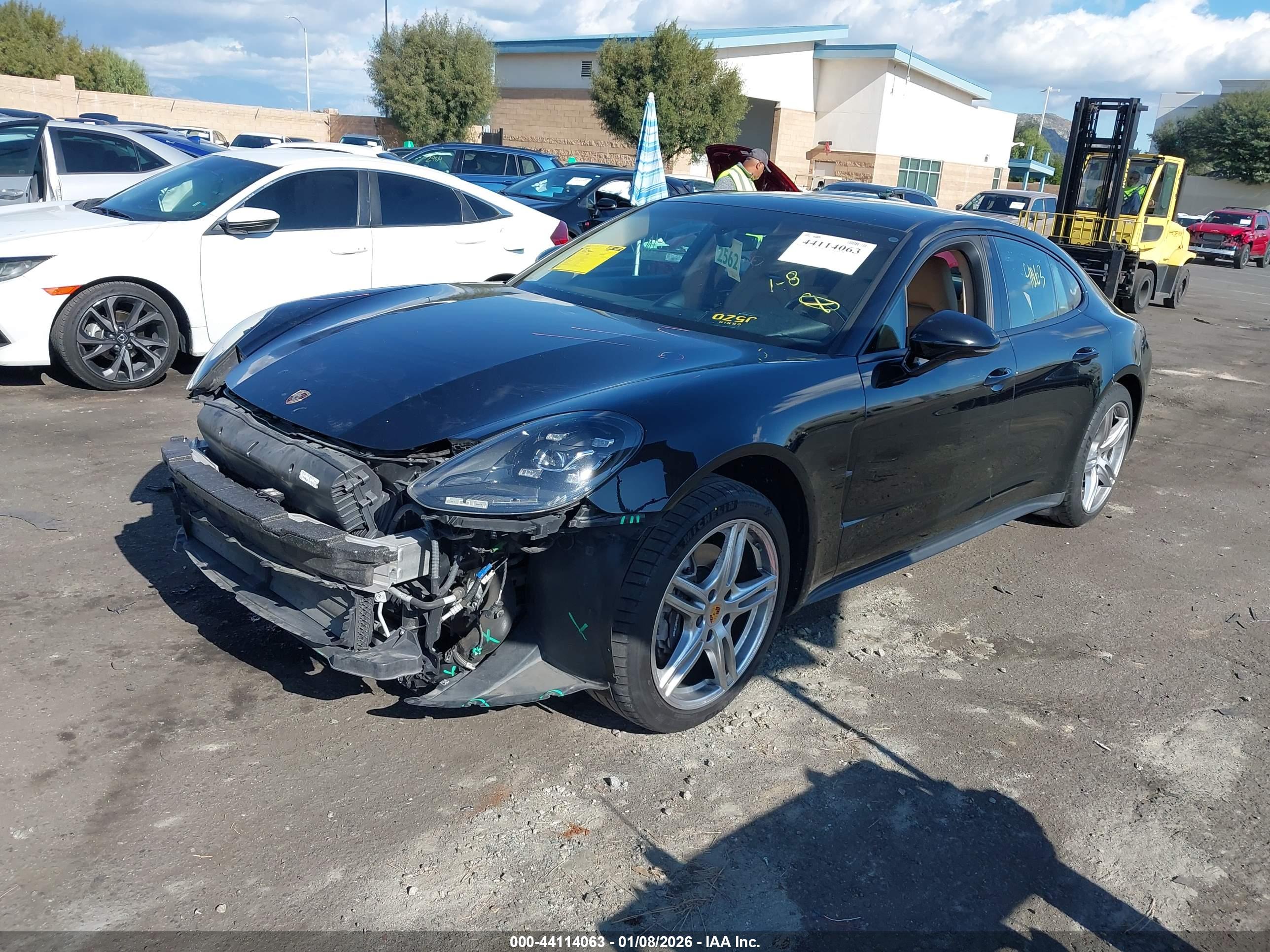 PORSCHE PANAMERA image 2
