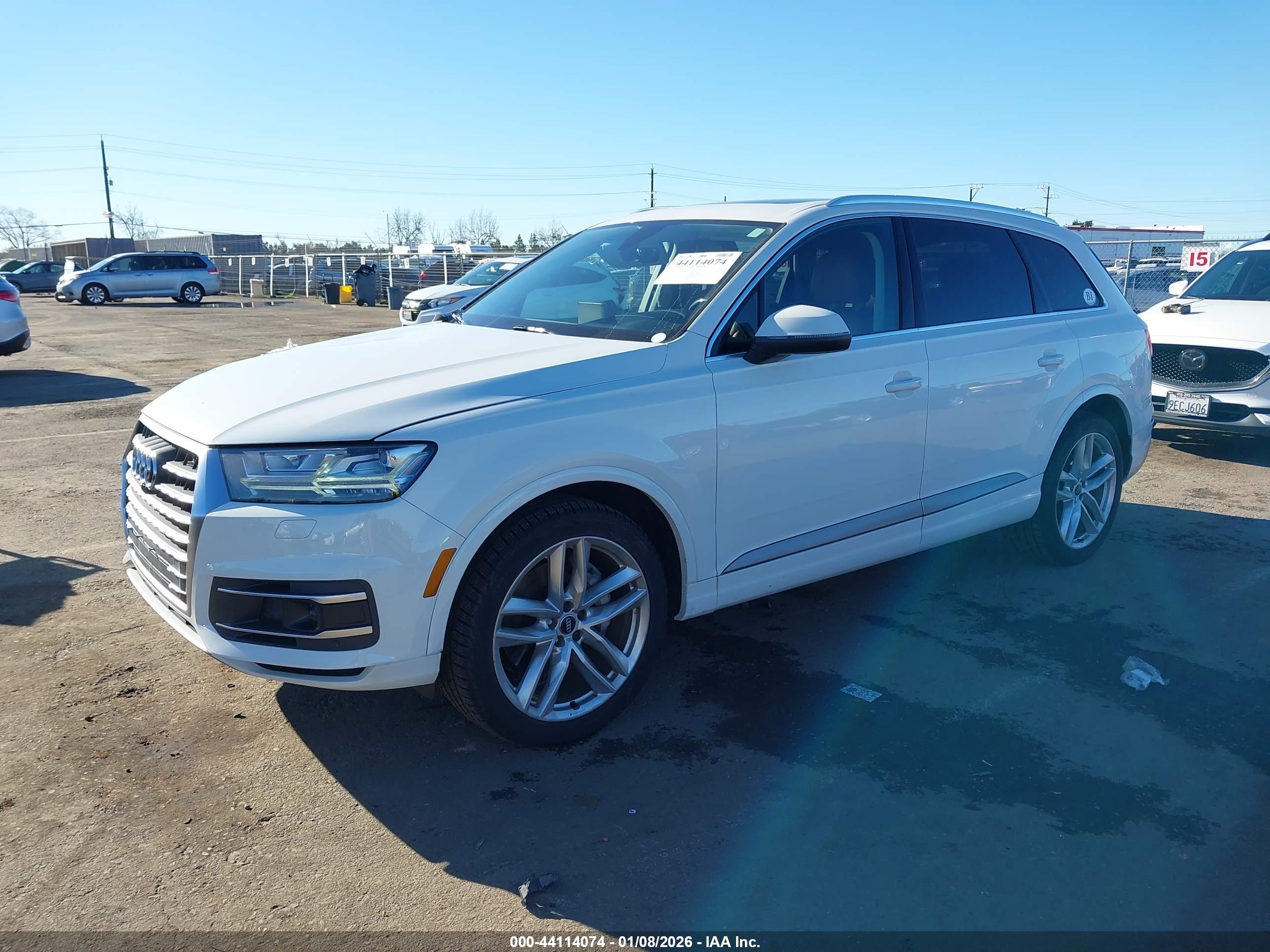 AUDI Q7 image 2
