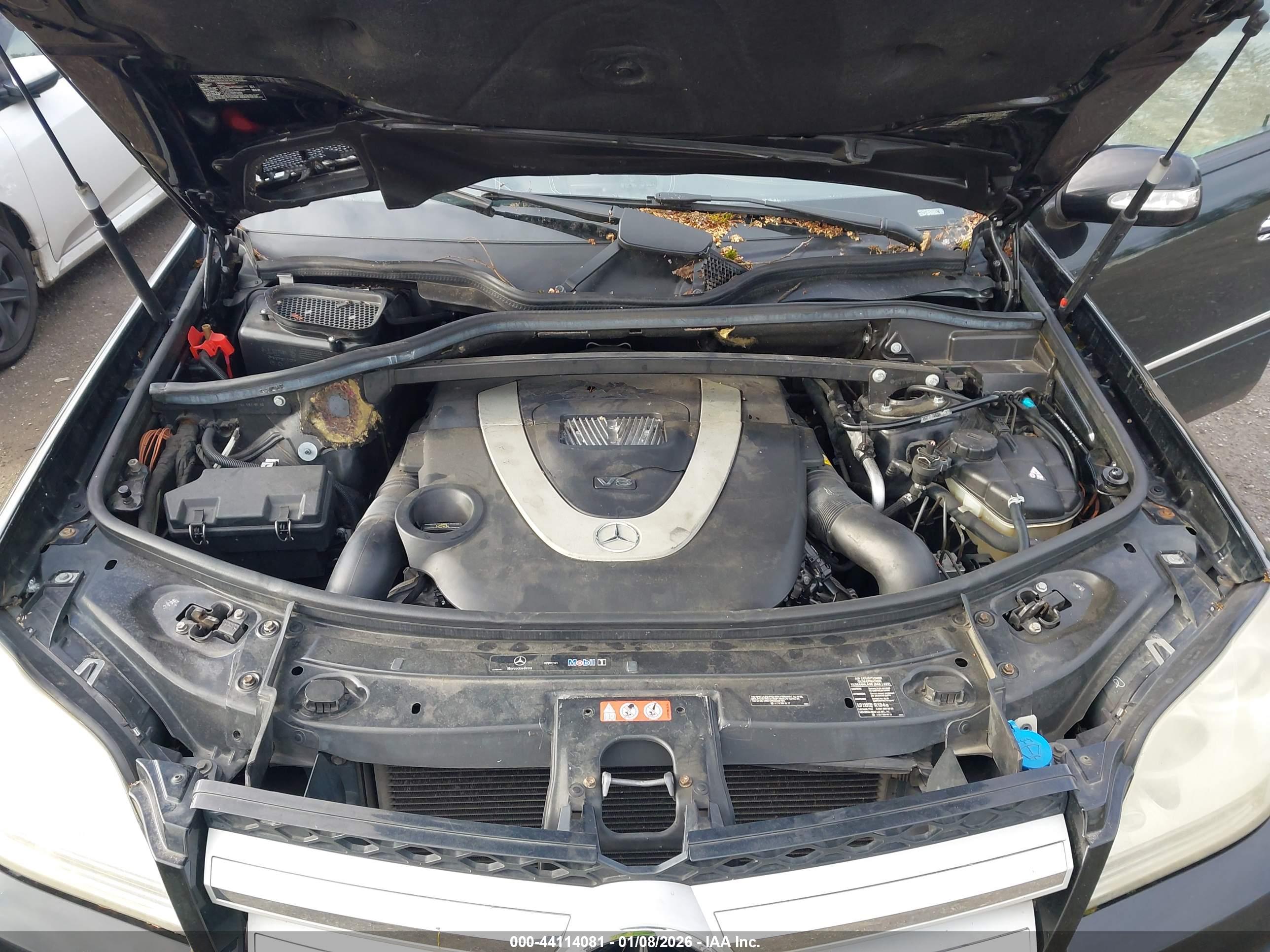 MERCEDES-BENZ GL image 10