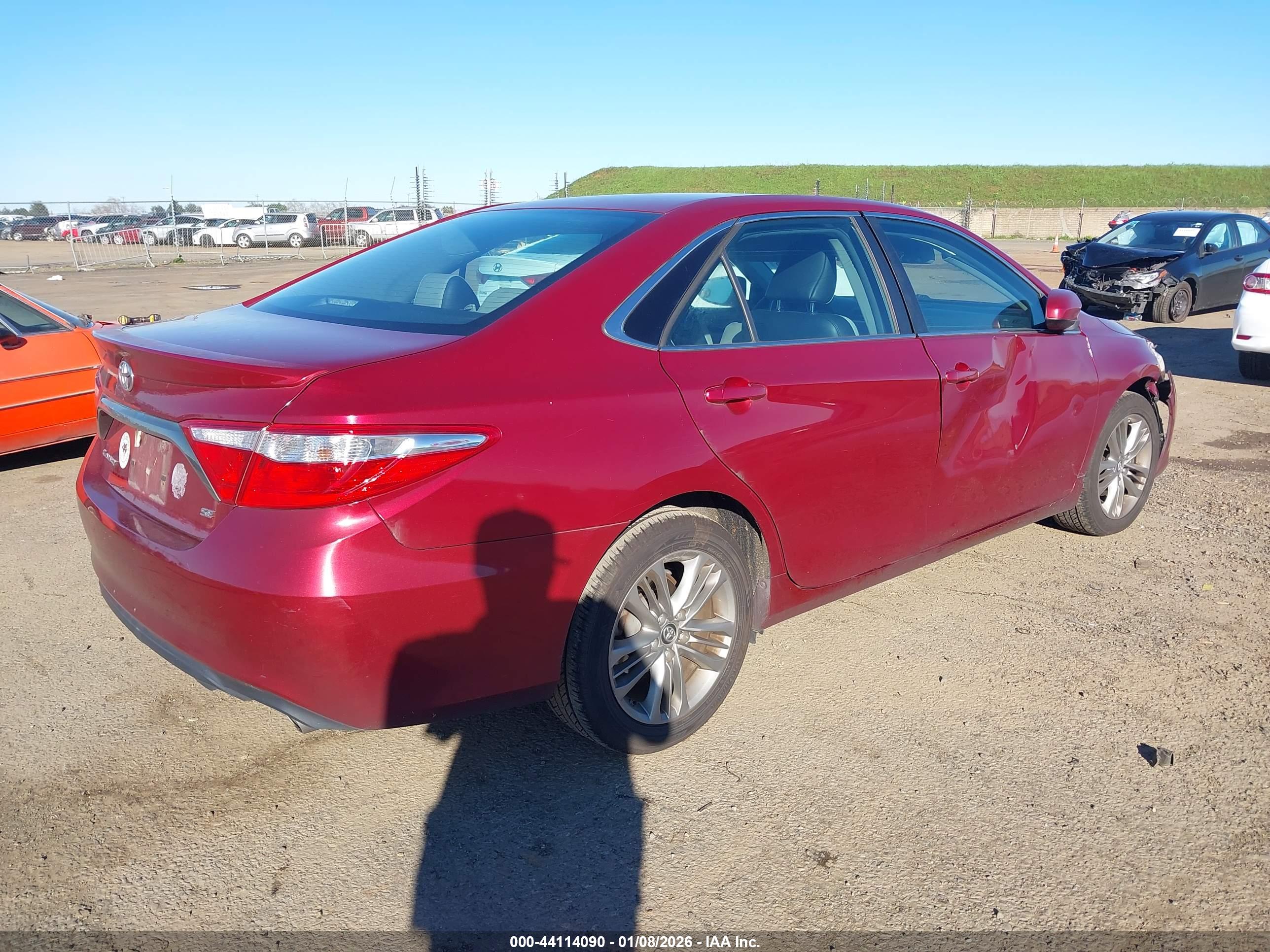 TOYOTA CAMRY image 4
