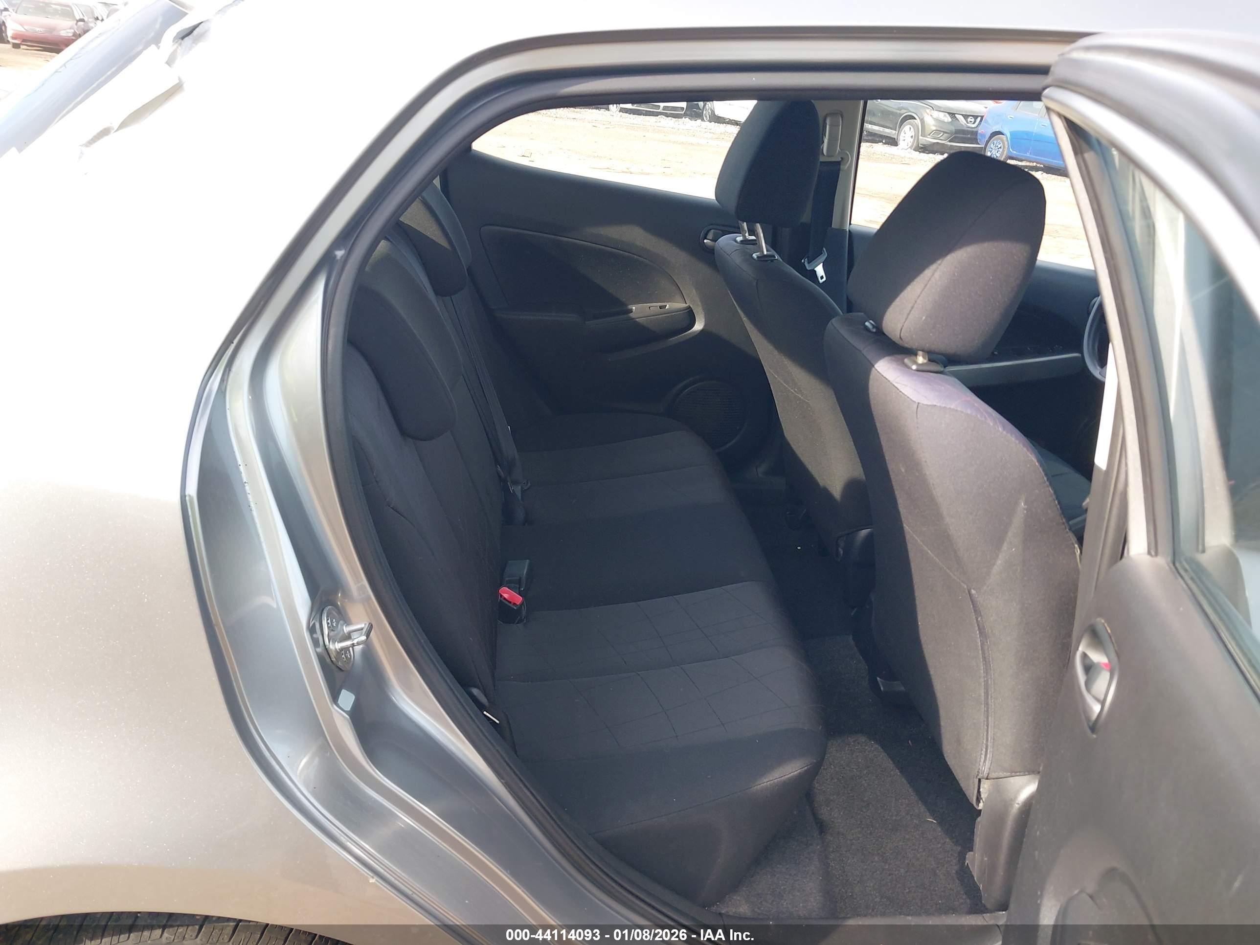 MAZDA MAZDA2 image 8