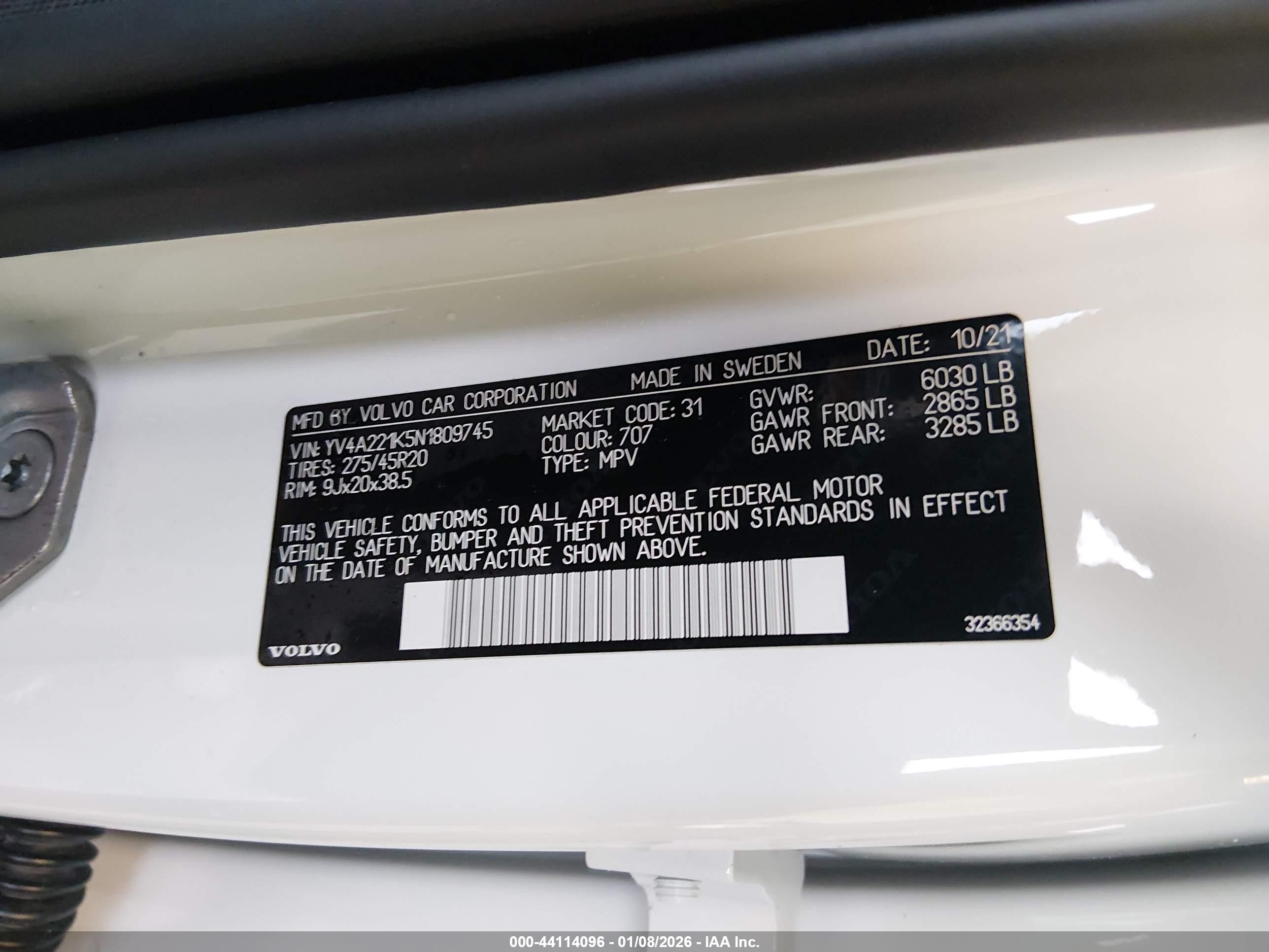 VOLVO XC90 image 9