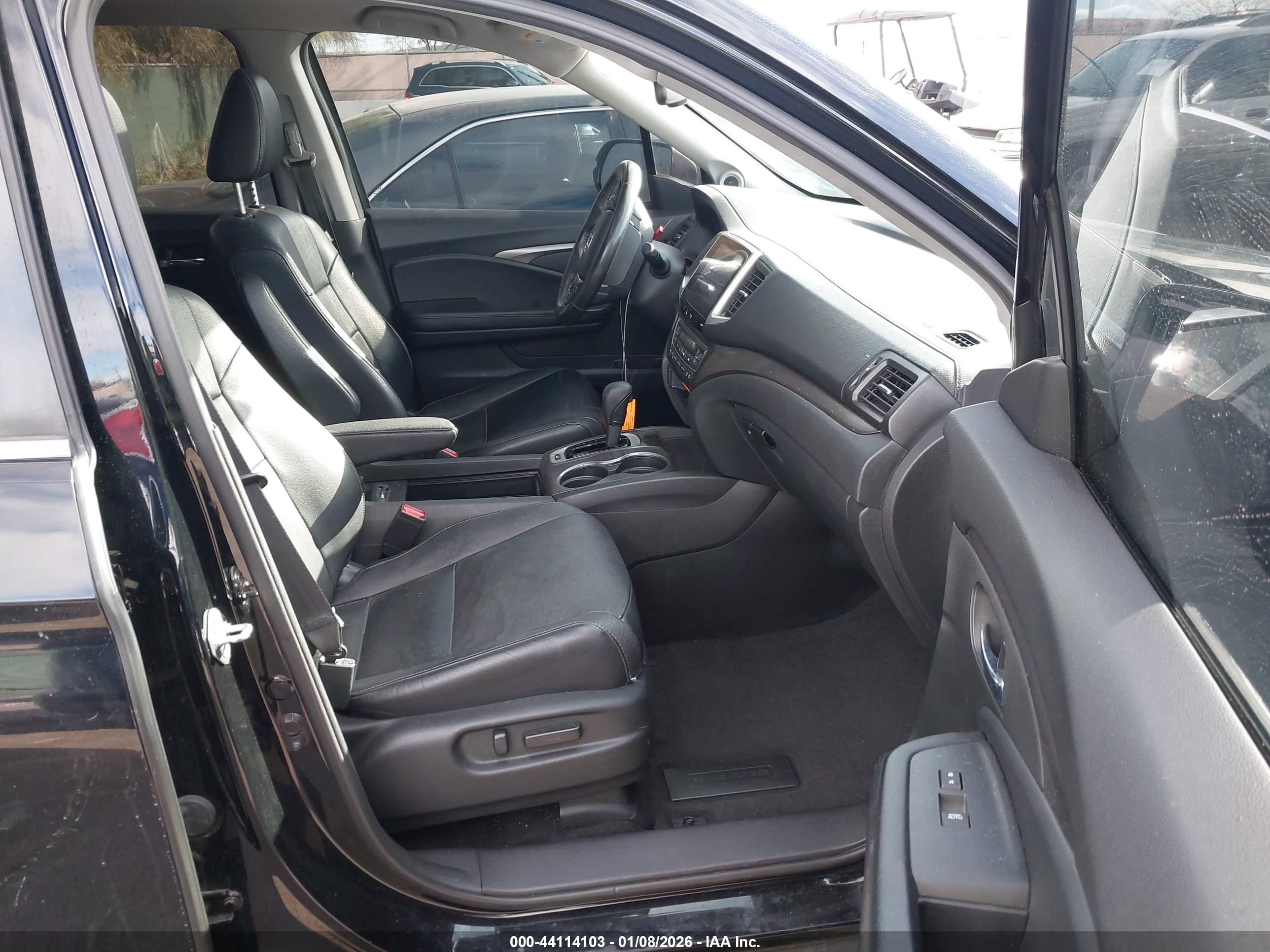 HONDA PILOT image 5