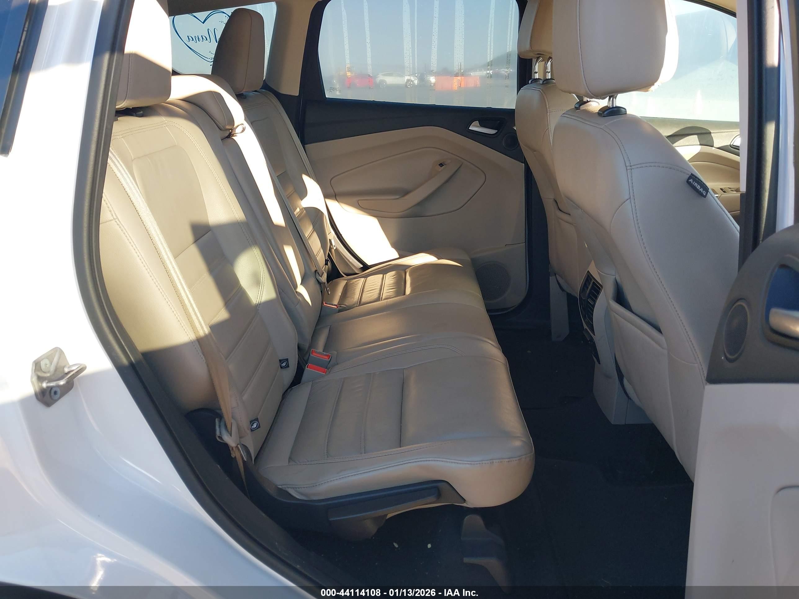 FORD ESCAPE image 8