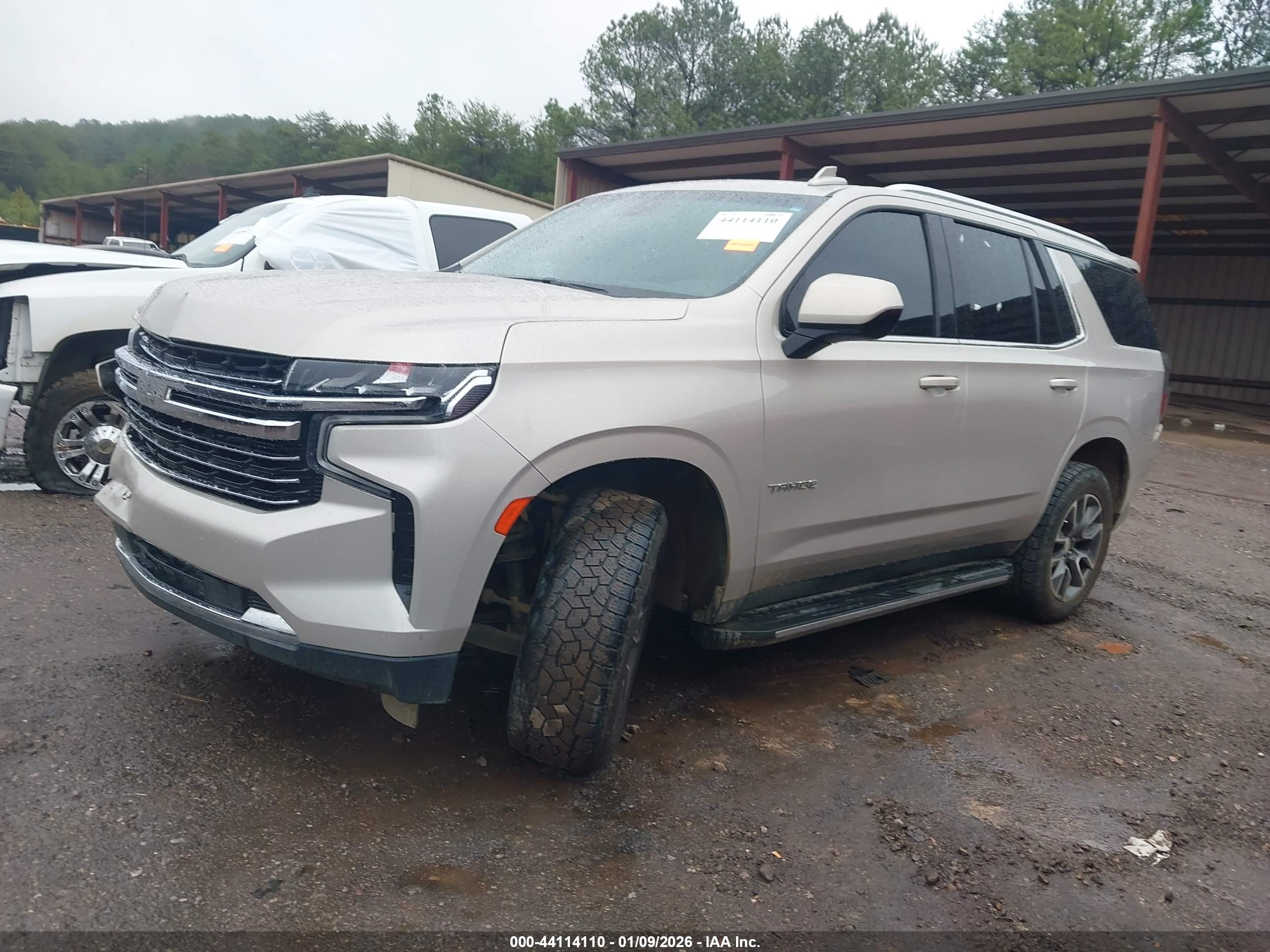 CHEVROLET TAHOE image 2
