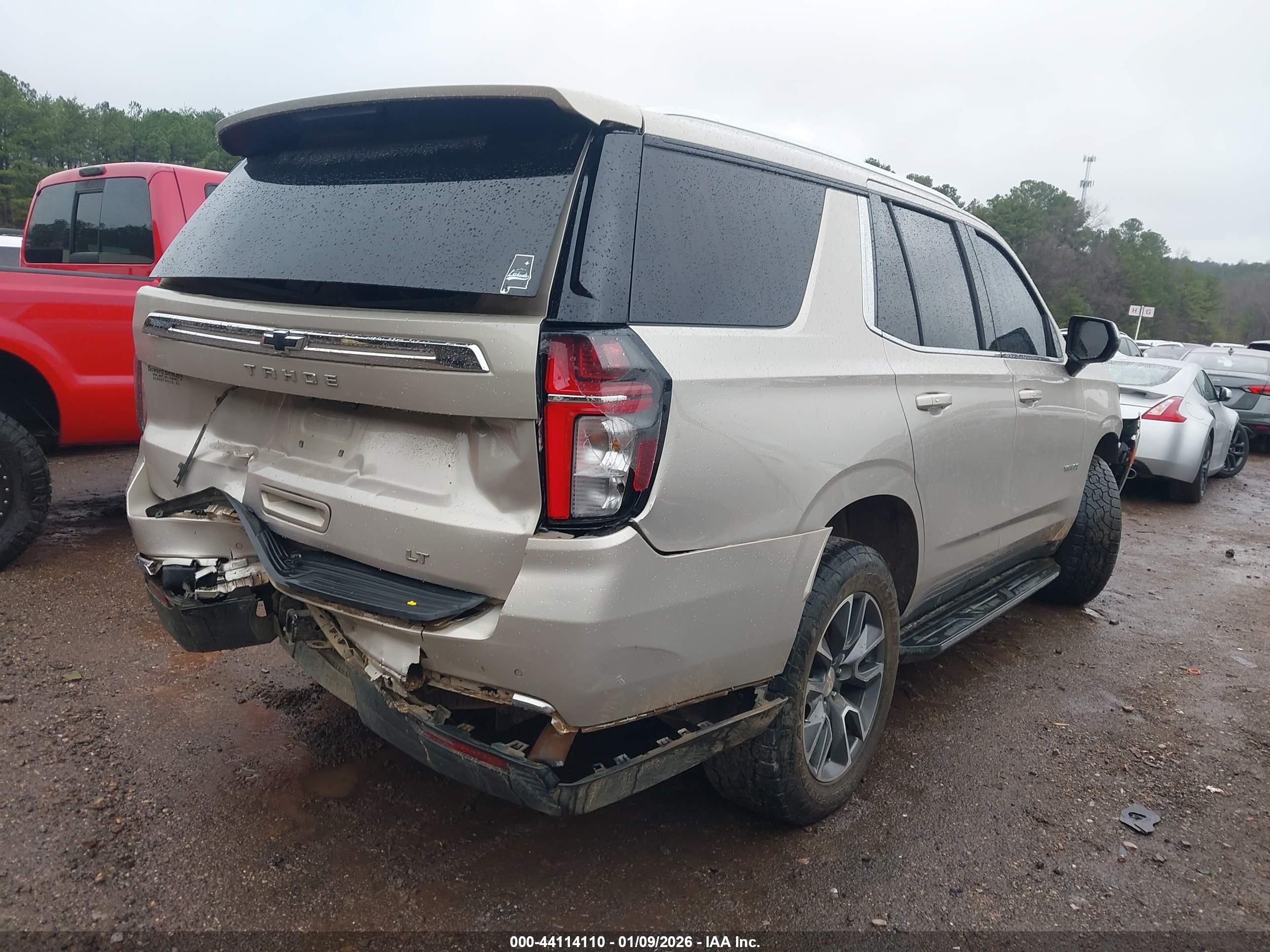 CHEVROLET TAHOE image 4