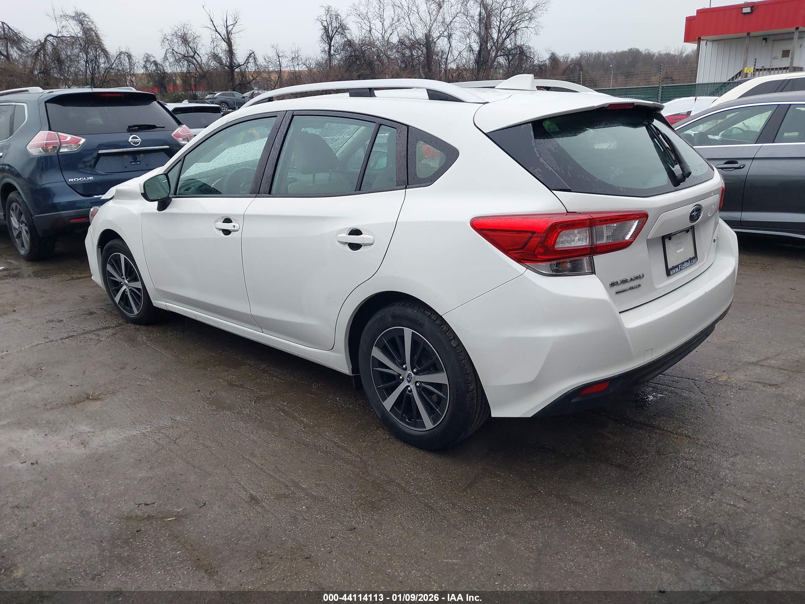 SUBARU IMPREZA image 3