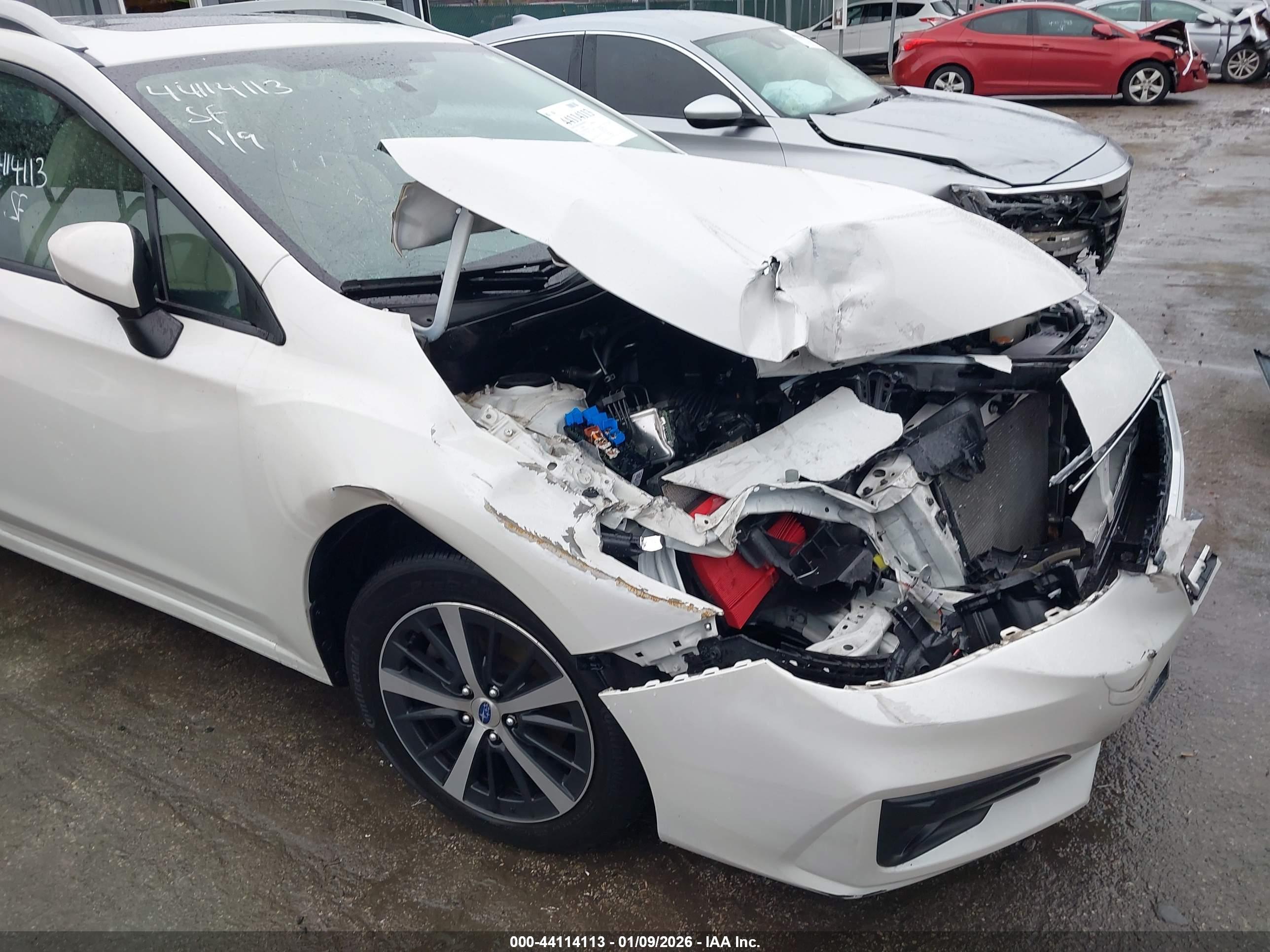 SUBARU IMPREZA image 6