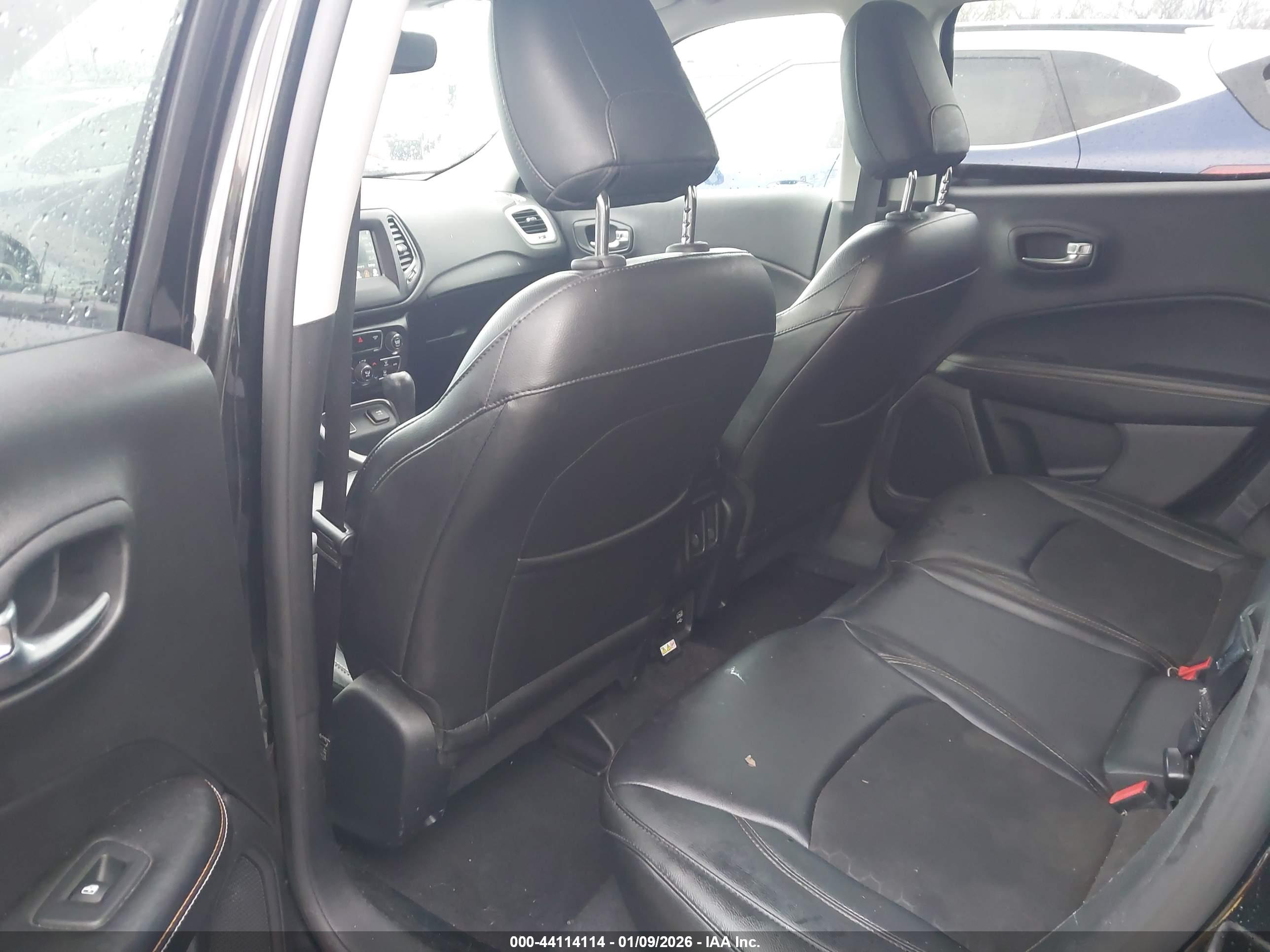 JEEP COMPASS image 8