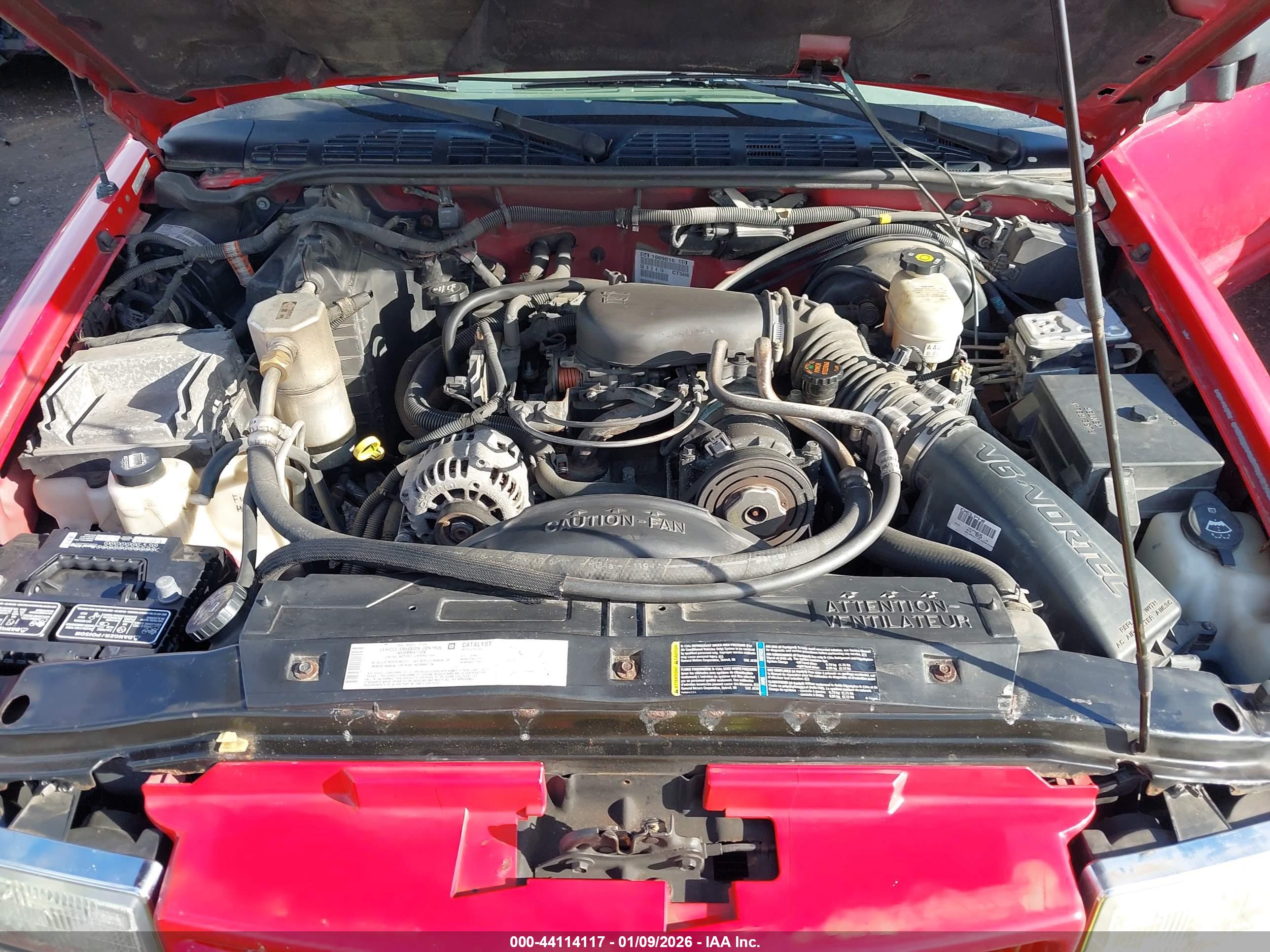 CHEVROLET BLAZER image 10