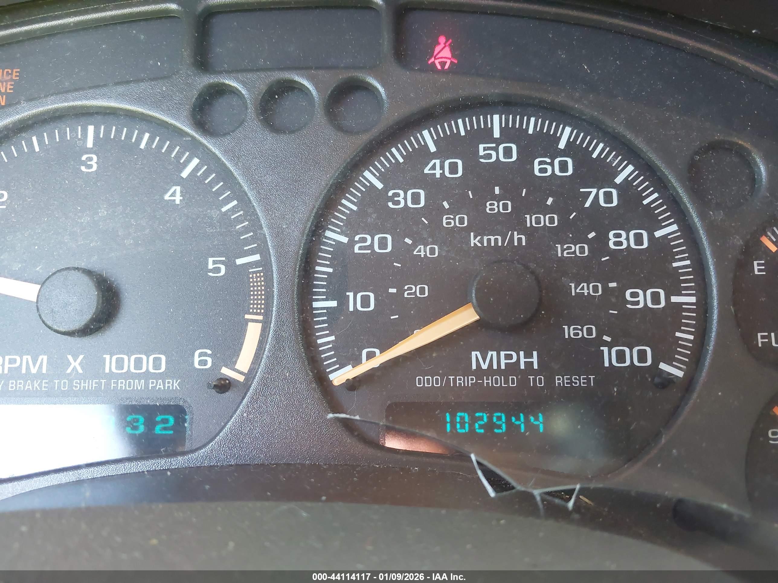 CHEVROLET BLAZER image 7