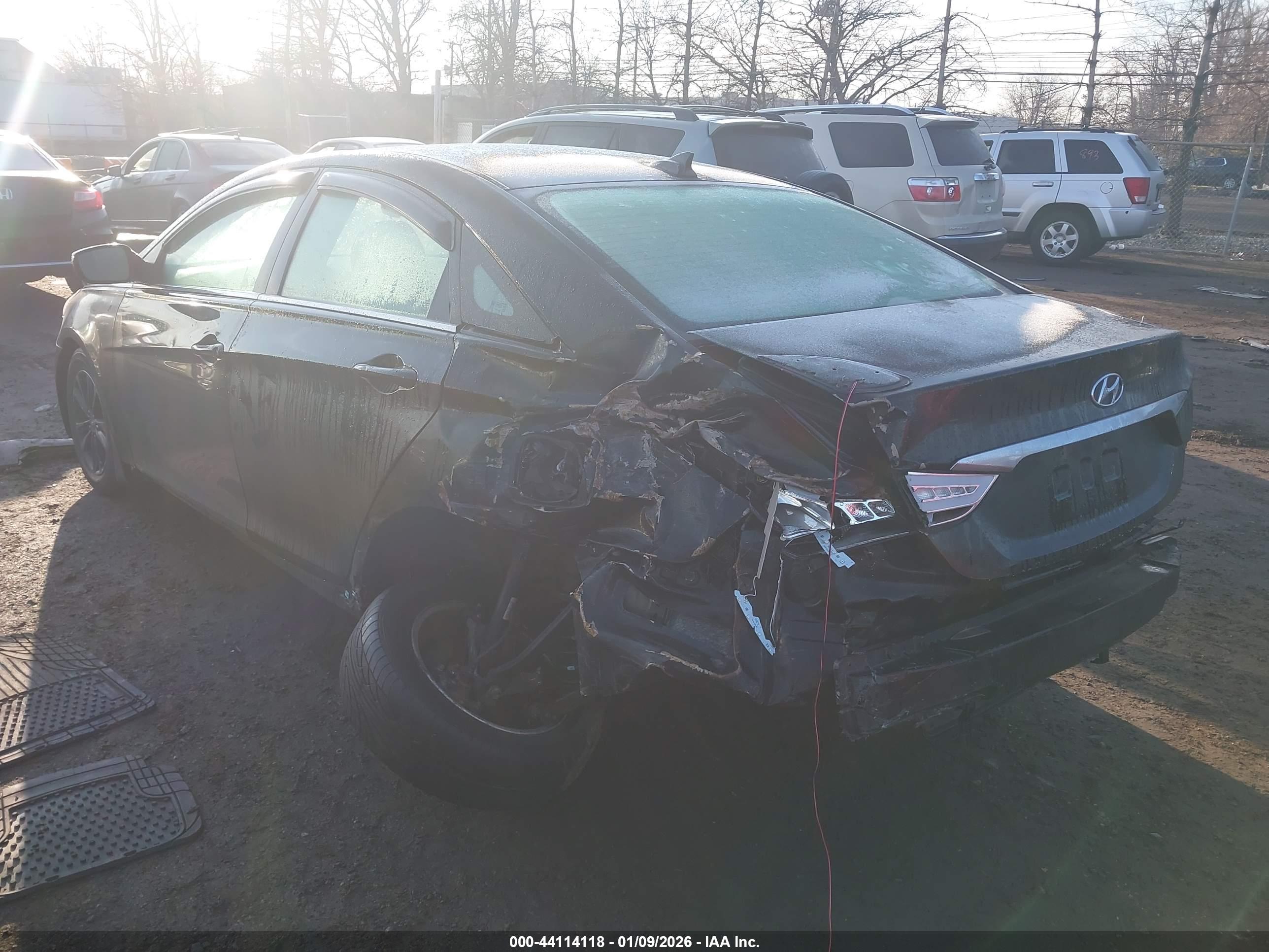HYUNDAI SONATA image 3