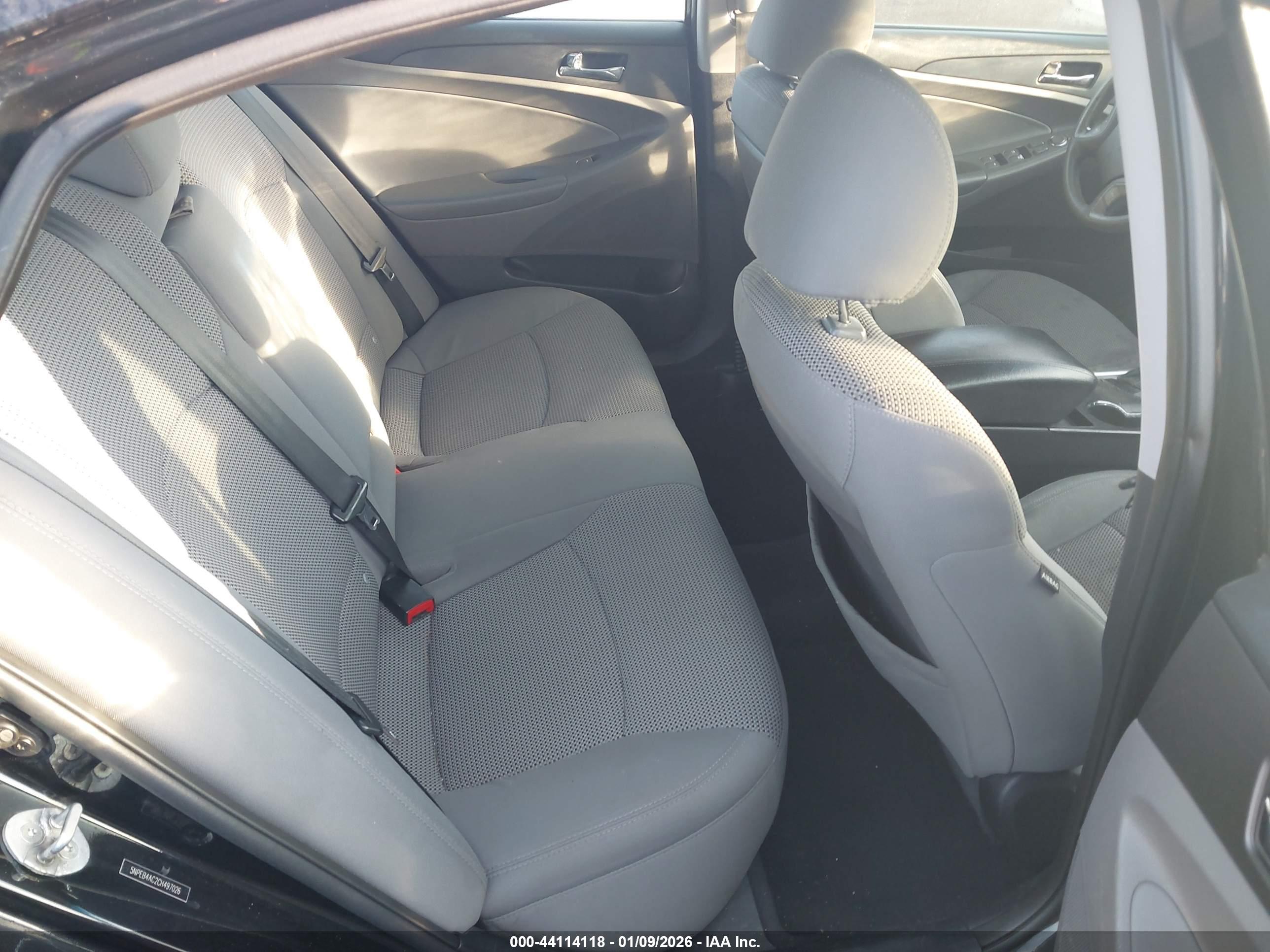 HYUNDAI SONATA image 8