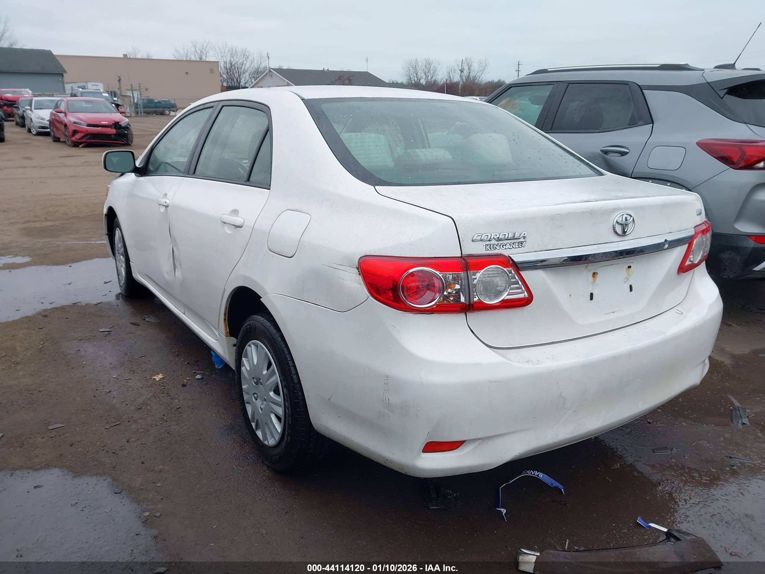 TOYOTA COROLLA image 3