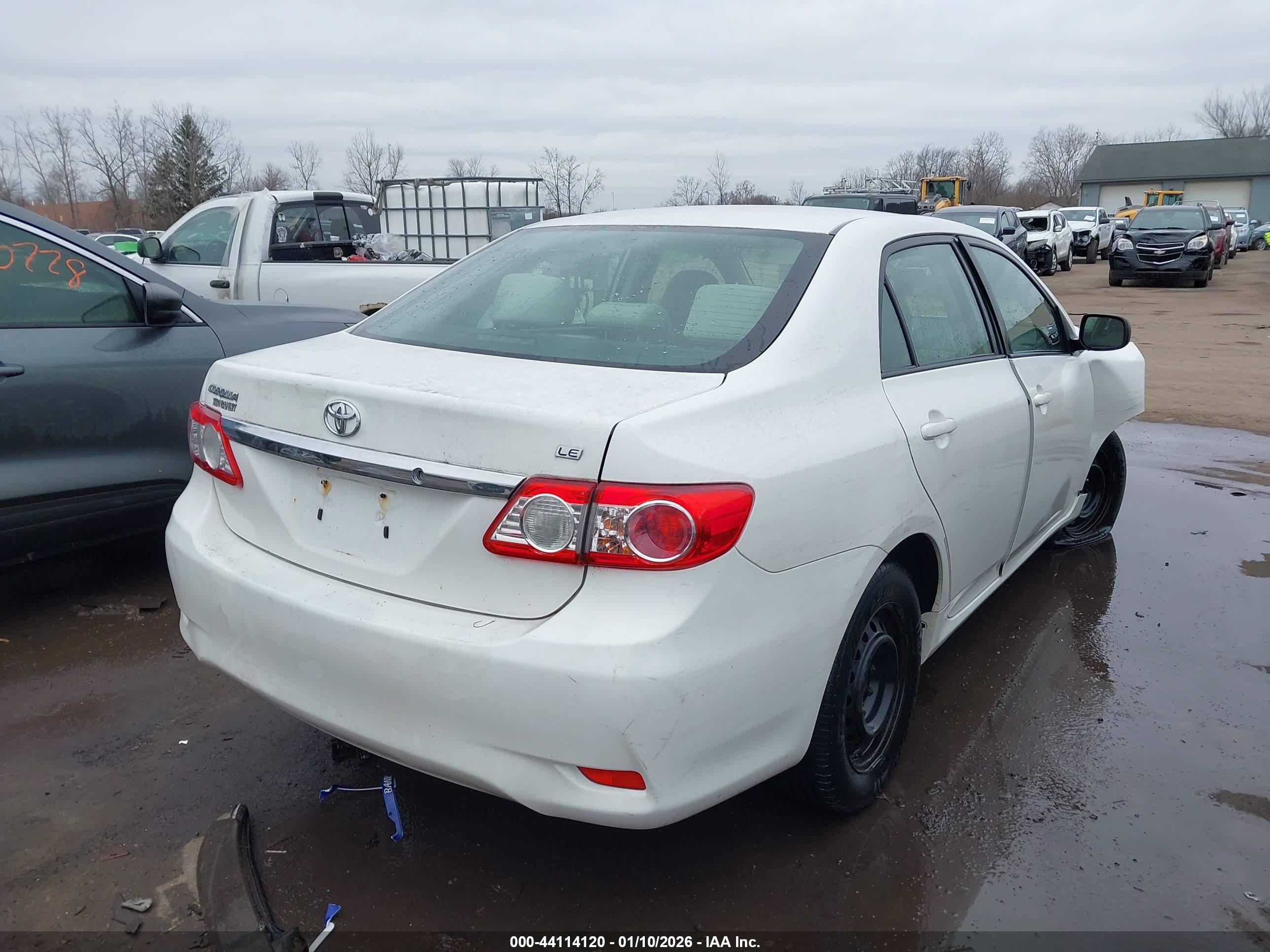 TOYOTA COROLLA image 4