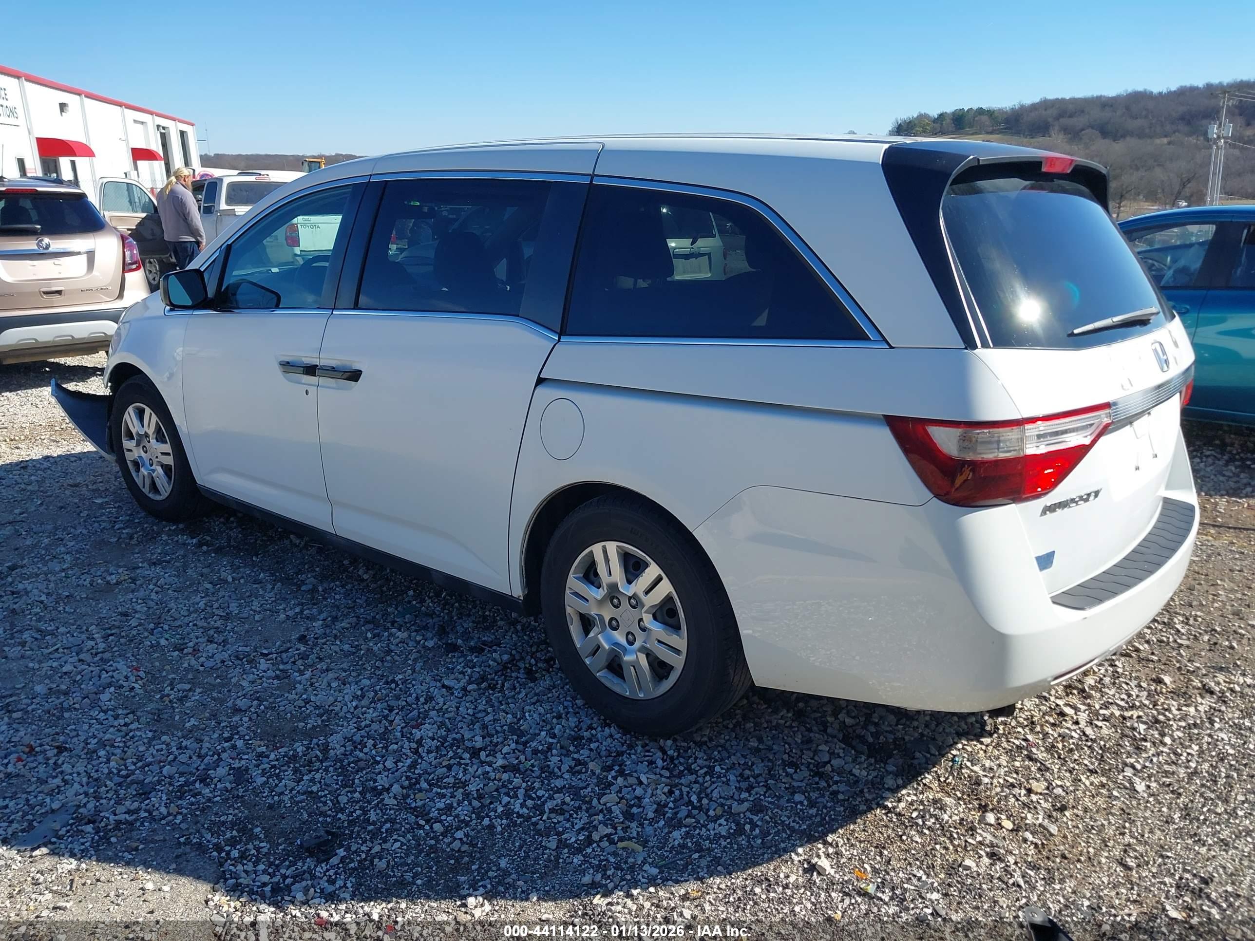 HONDA ODYSSEY image 3