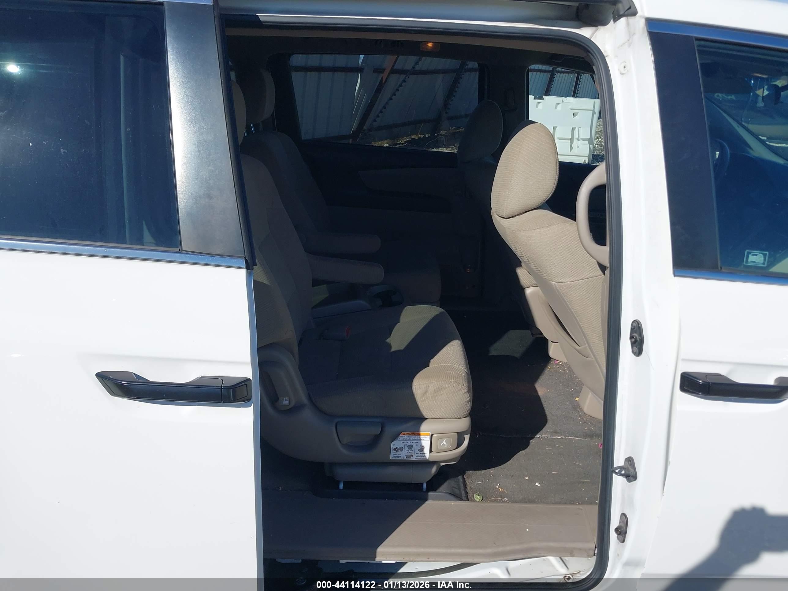 HONDA ODYSSEY image 8