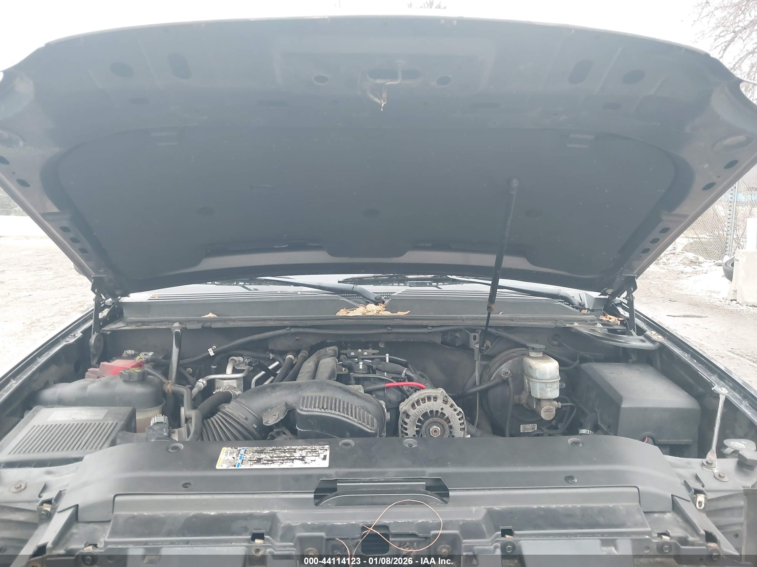 GMC YUKON image 10