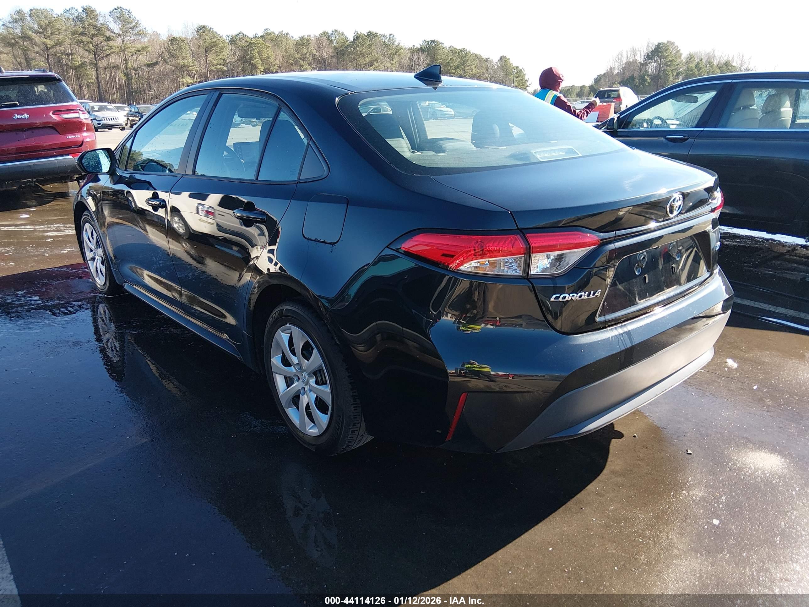 TOYOTA COROLLA image 3