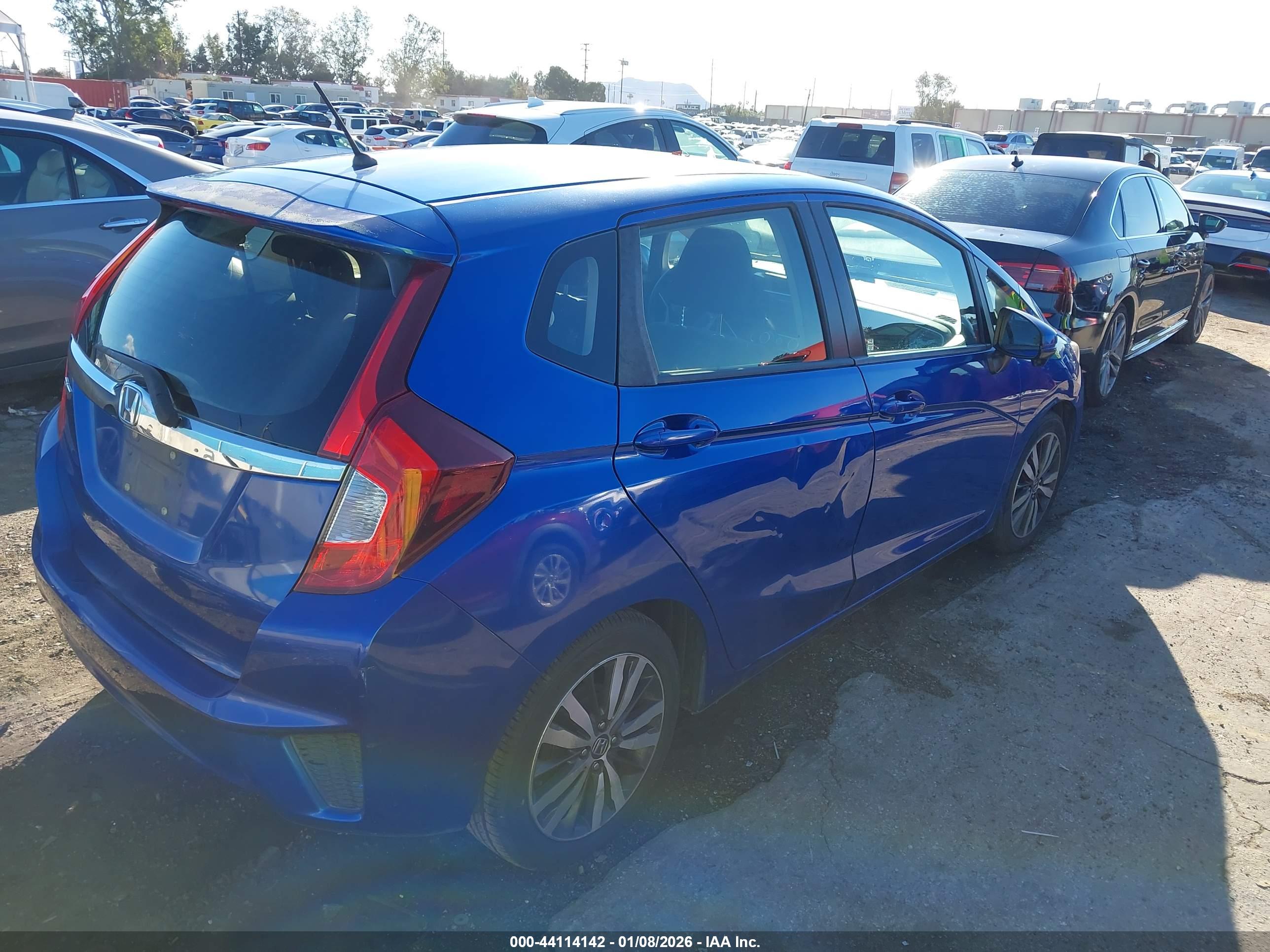 HONDA FIT image 4