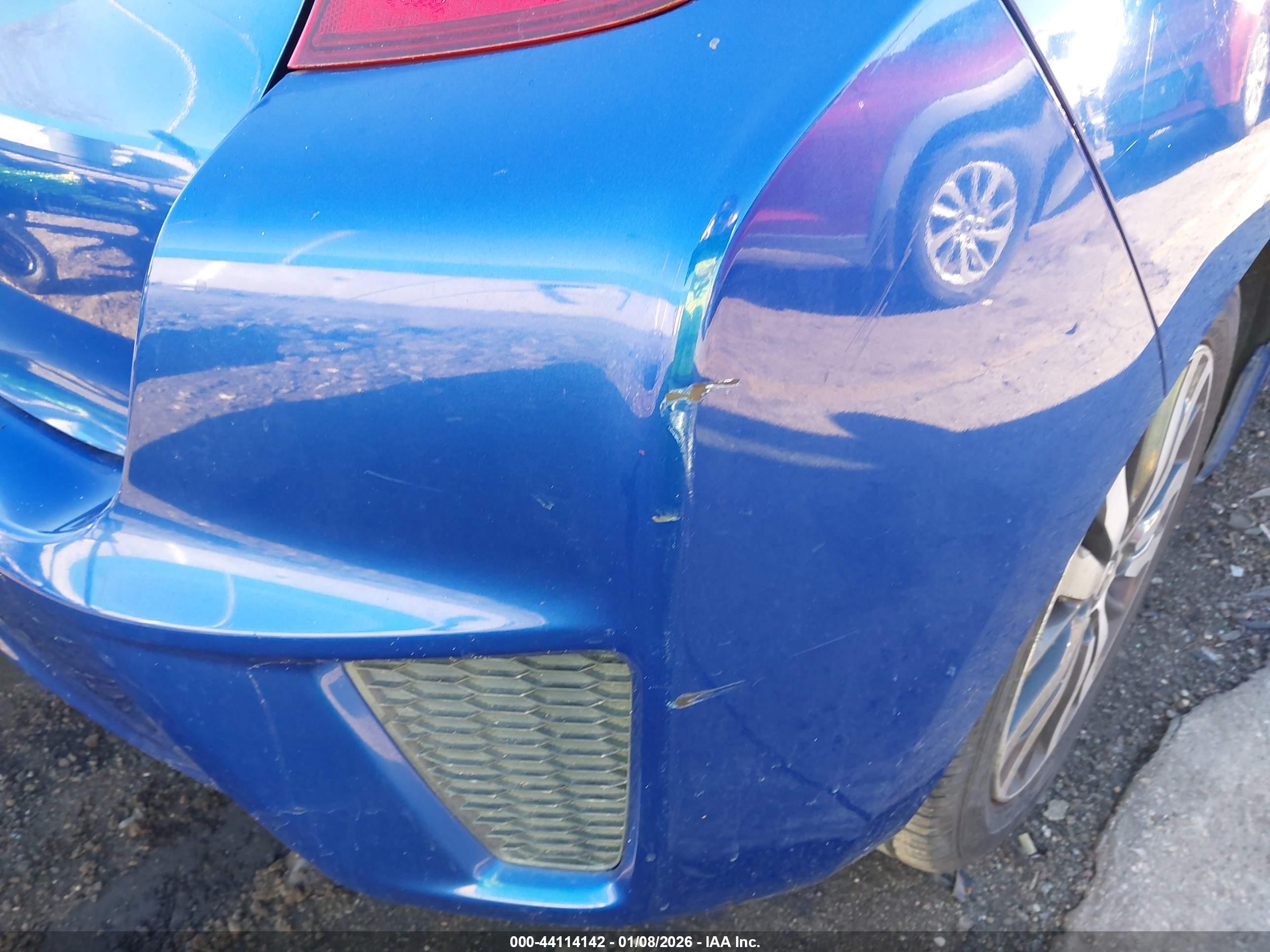 HONDA FIT image 6