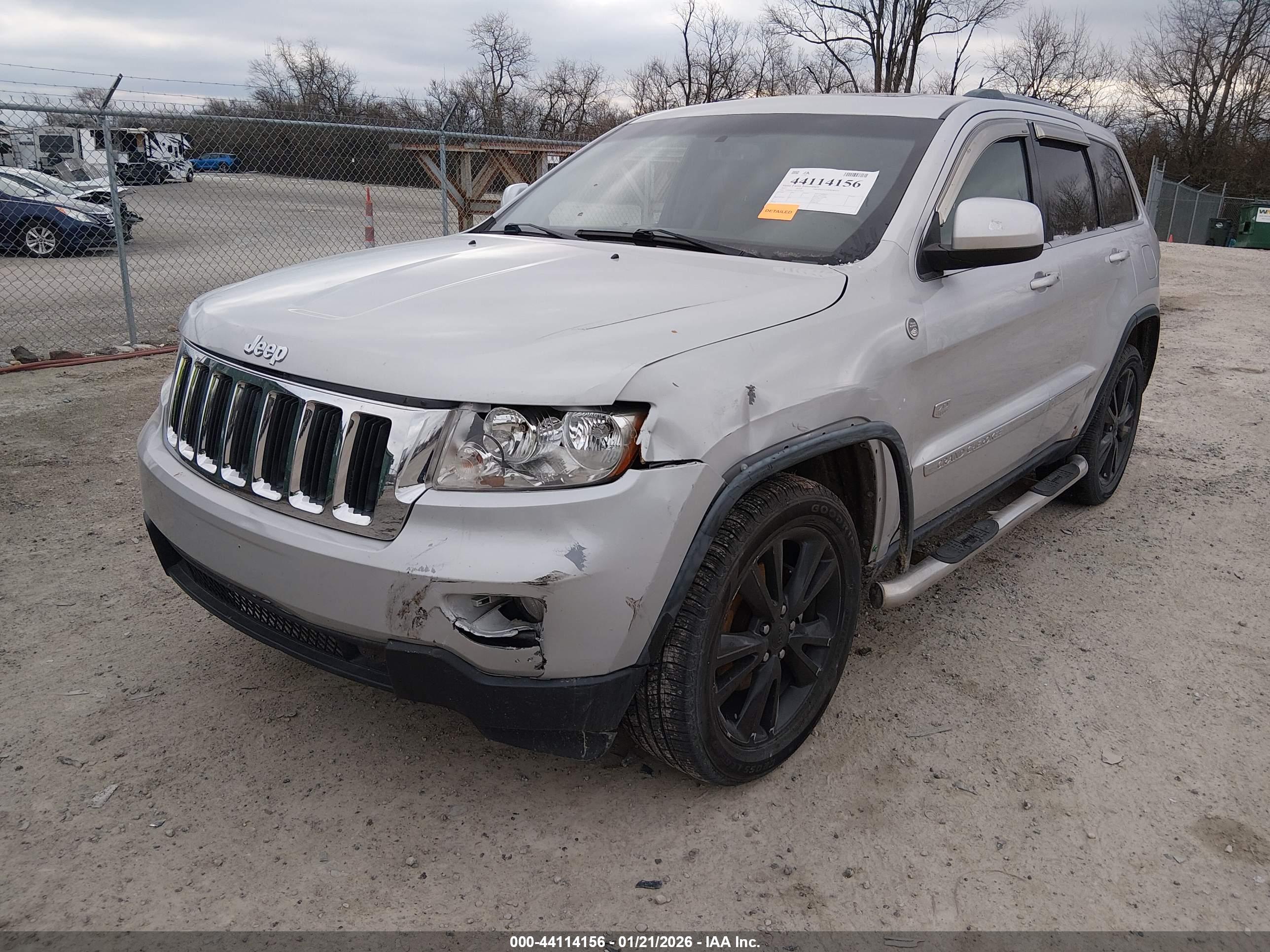 JEEP GRAND image 2